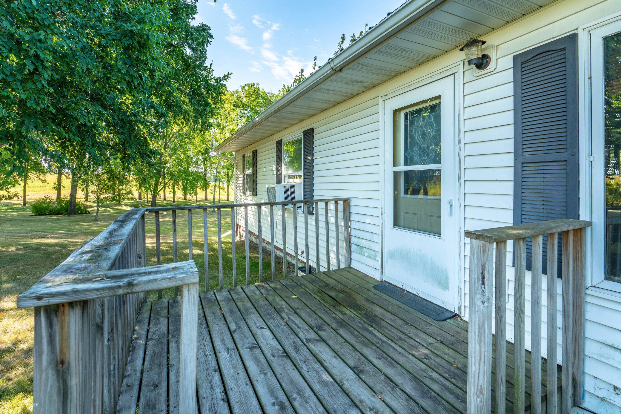 1972 single family home for sale at 13890 County Road 1 NW in Evansville, MN — 3 bed, 2 bath (photo 7 of 61)