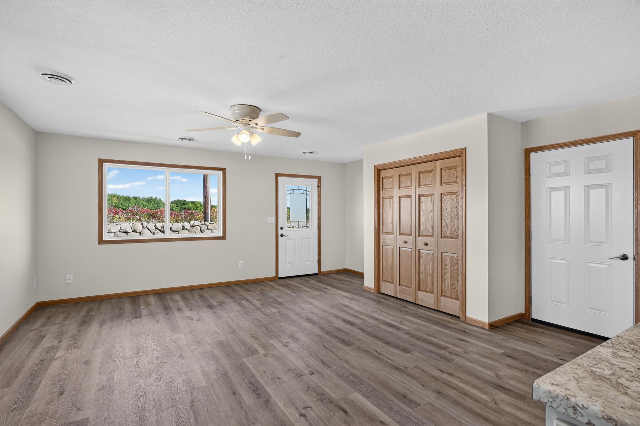 2025 townhouse for sale at 1501 Nokomis Street in Alexandria, MN — 2 bed, 2 bath (photo 8 of 29)