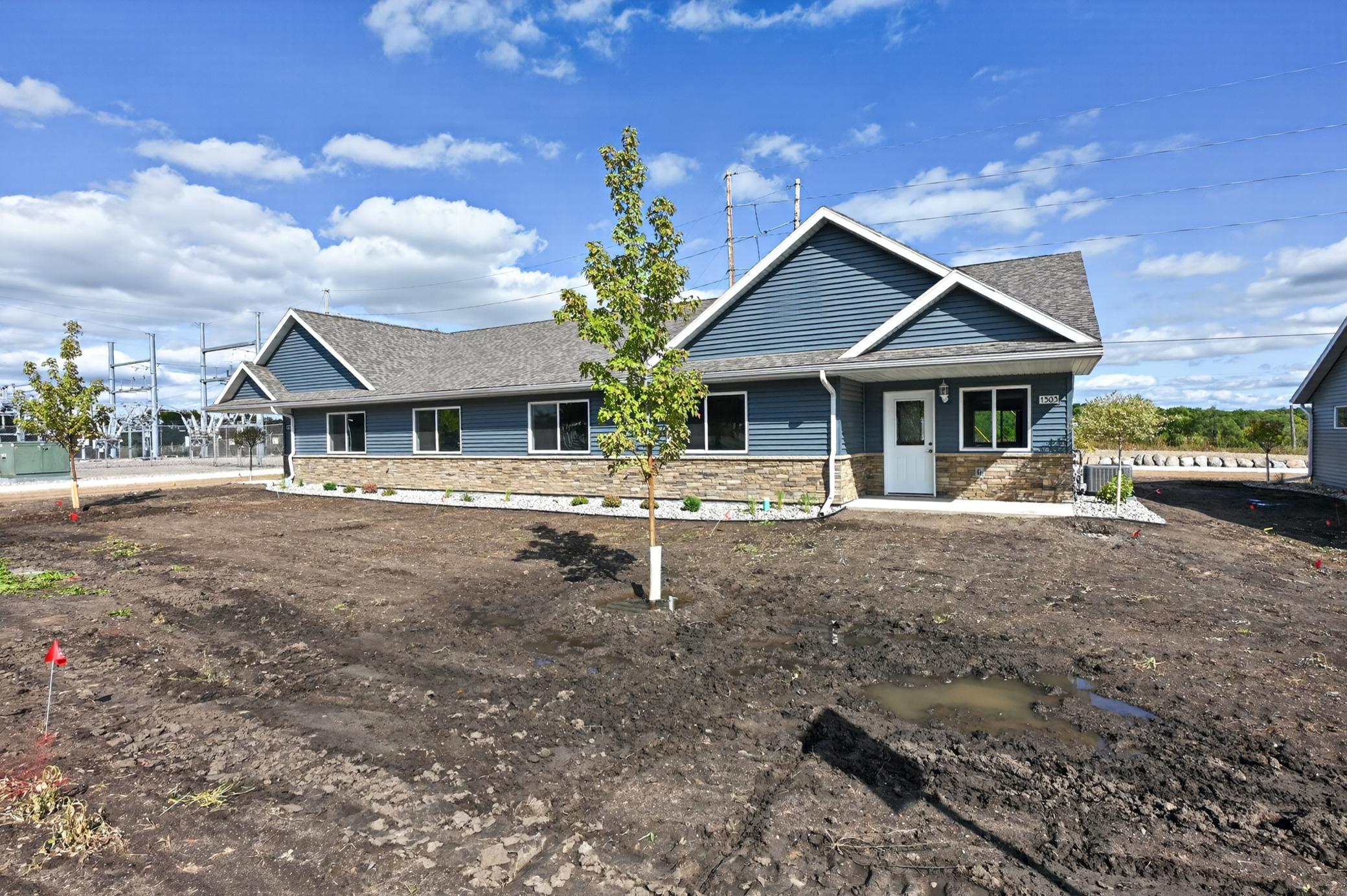 2025 townhouse for sale at 1503 Nokomis Street in Alexandria, MN — 2 bed, 2 bath