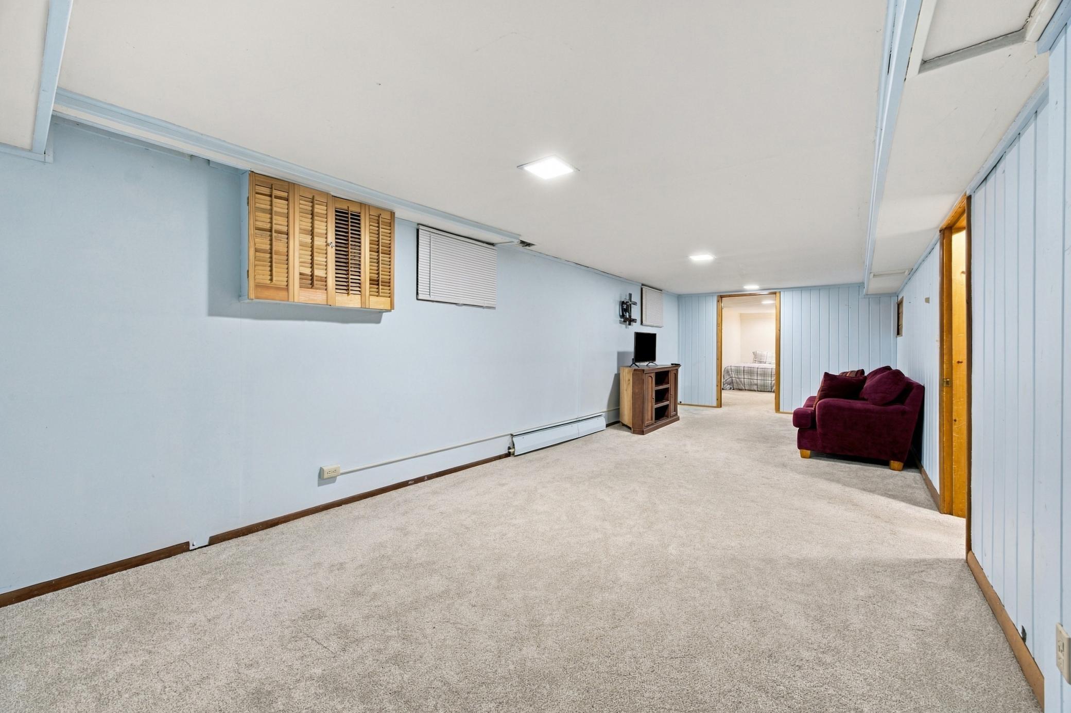 1957 single family home for sale at 222 26TH Avenue N in Fargo, ND — 3 bed, 2 bath (photo 19 of 28)