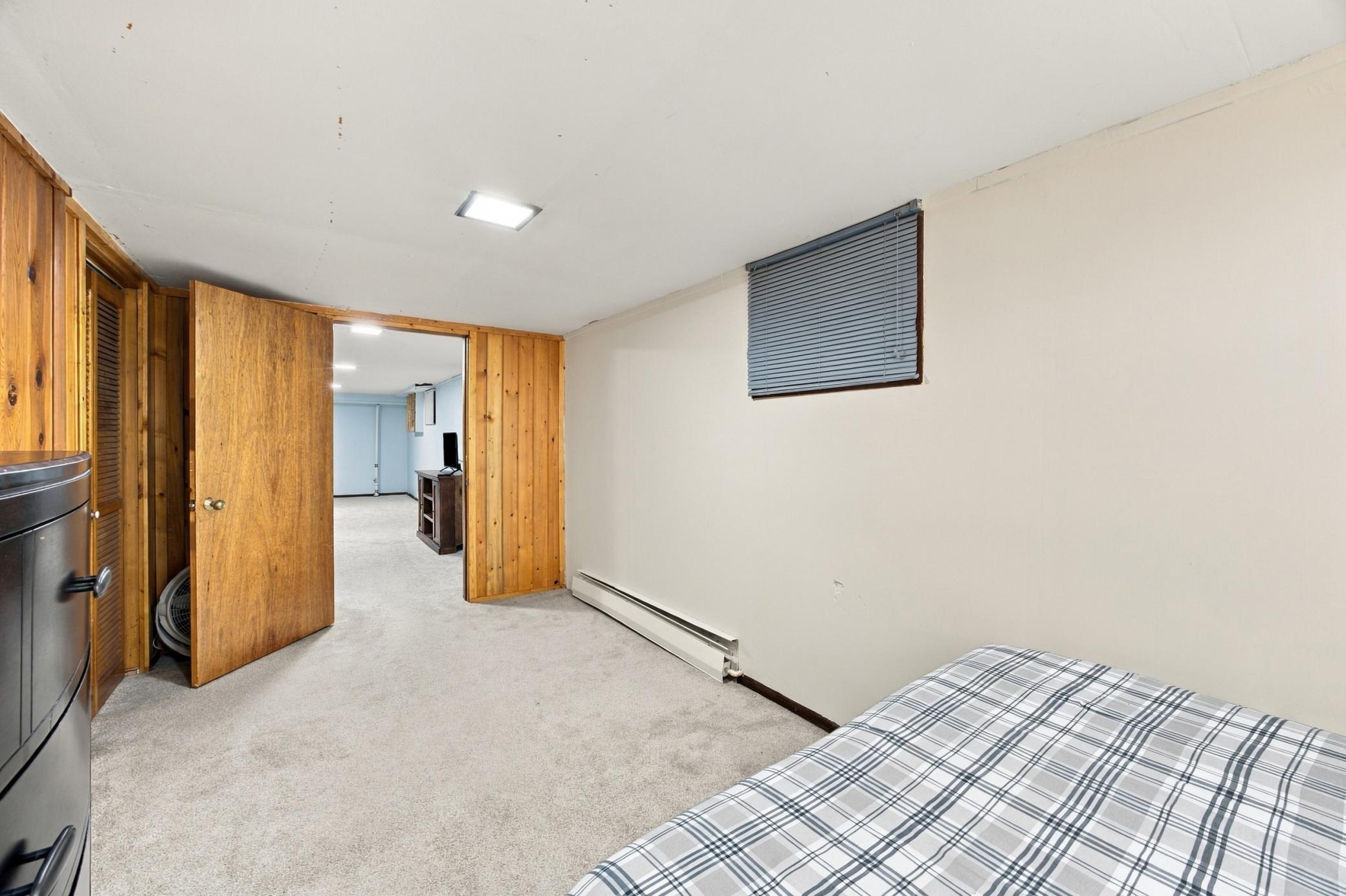1957 single family home for sale at 222 26TH Avenue N in Fargo, ND — 3 bed, 2 bath (photo 22 of 28)