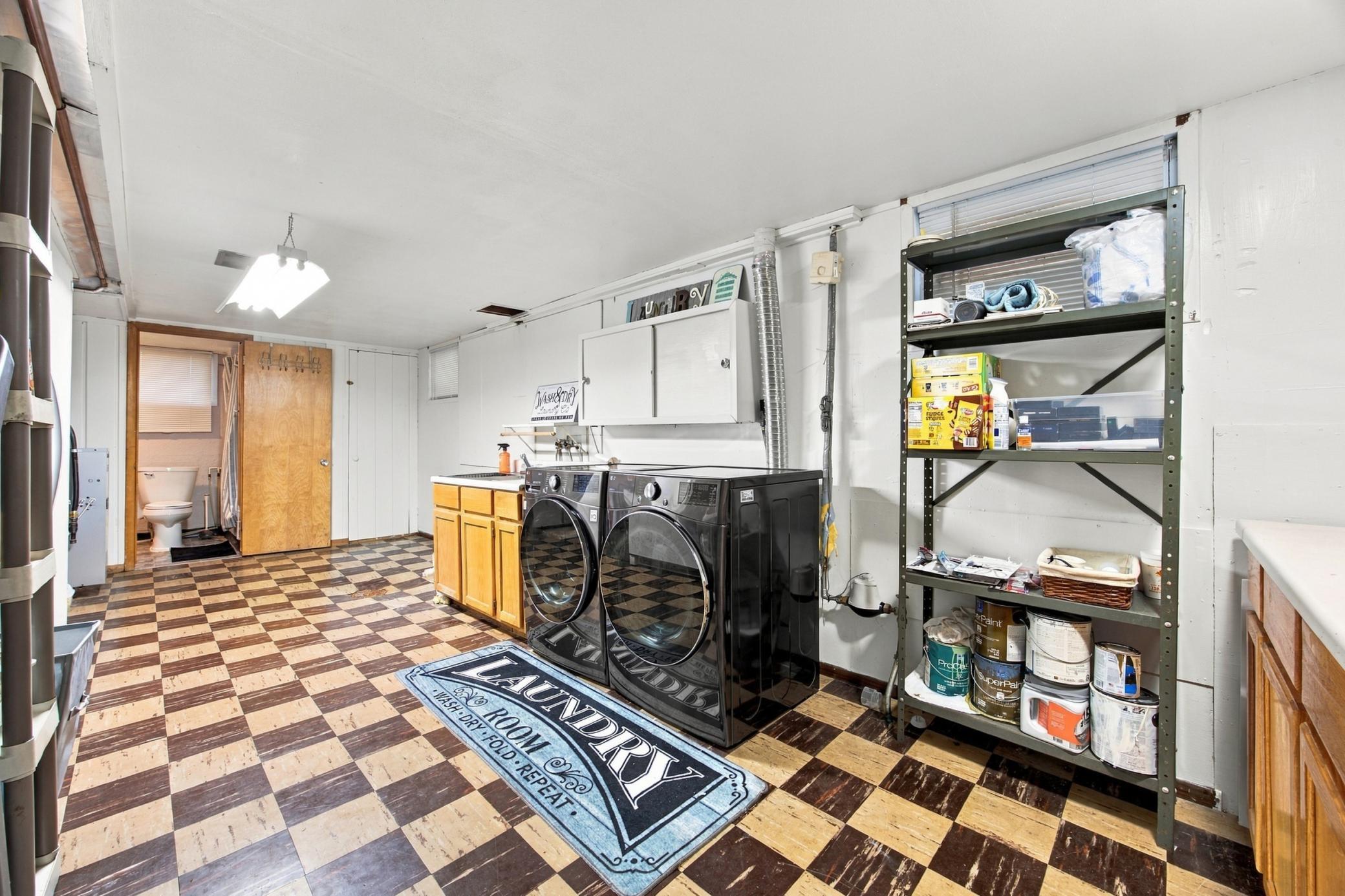 1957 single family home for sale at 222 26TH Avenue N in Fargo, ND — 3 bed, 2 bath (photo 24 of 28)