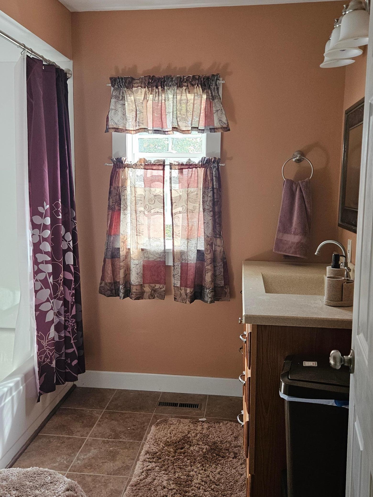 1910 single family home for sale at 400 S 3rd Street in Fairmount, ND — 3 bed, 2 bath (photo 14 of 16)