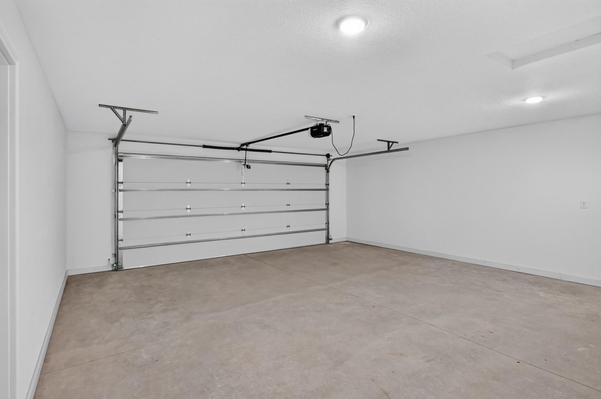2025 townhouse for sale at 1507 Nokomis Street in Alexandria, MN — 2 bed, 2 bath (photo 17 of 20)