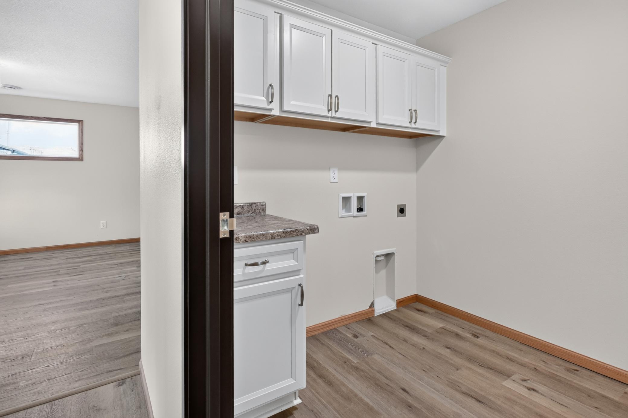 2025 townhouse for sale at 1507 Nokomis Street in Alexandria, MN — 2 bed, 2 bath (photo 10 of 20)