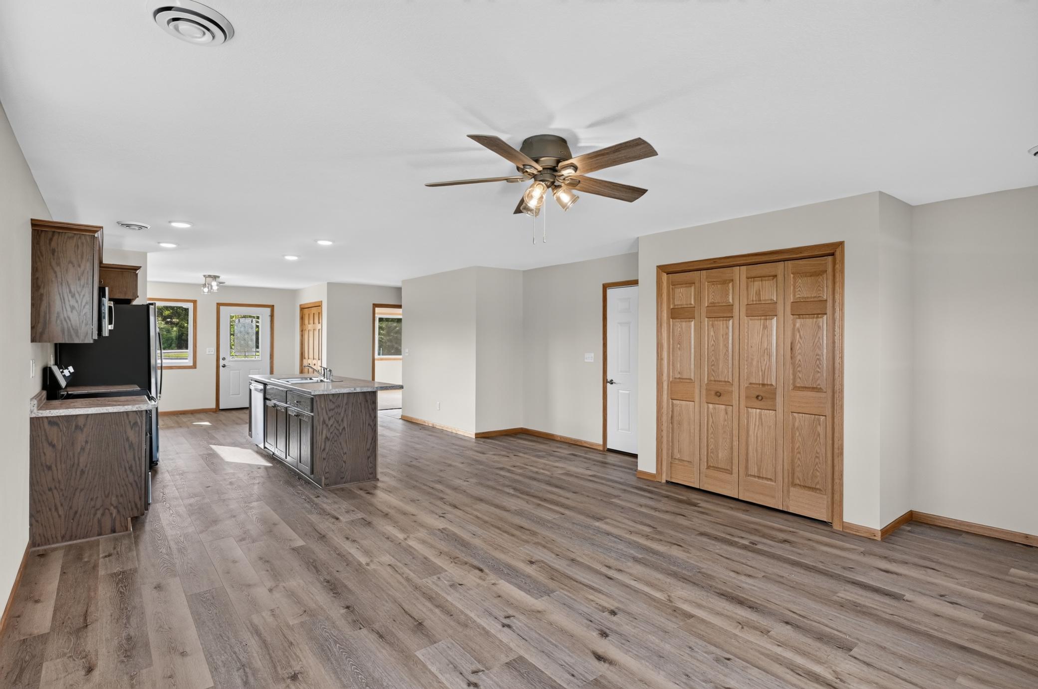 2025 townhouse for sale at 1509 Nokomis Street in Alexandria, MN — 2 bed, 2 bath (photo 3 of 17)