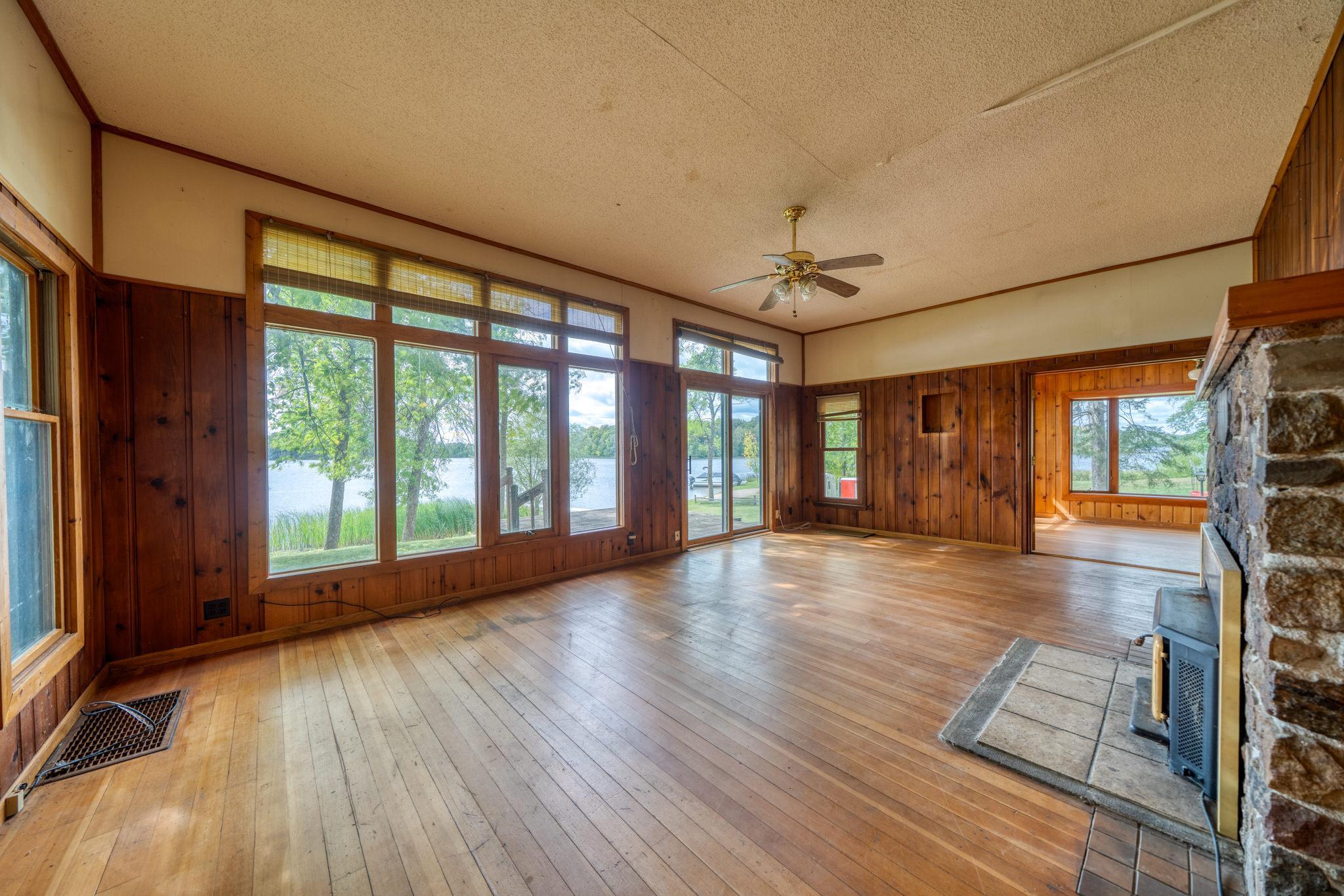 1960 single family home for sale at 34351 Sipe Road in Grand Rapids, MN — 3 bed, 3 bath (photo 2 of 42)