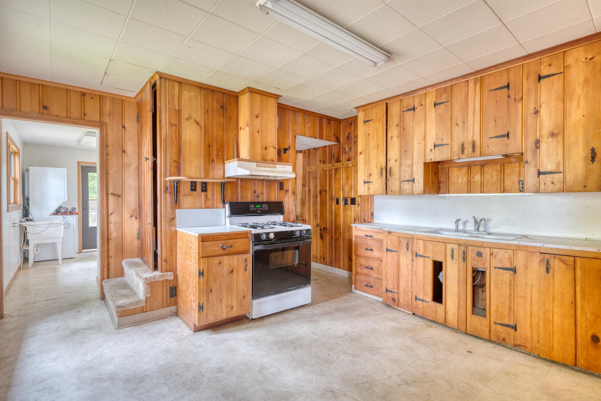 1960 single family home for sale at 34351 Sipe Road in Grand Rapids, MN — 3 bed, 3 bath (photo 24 of 42)
