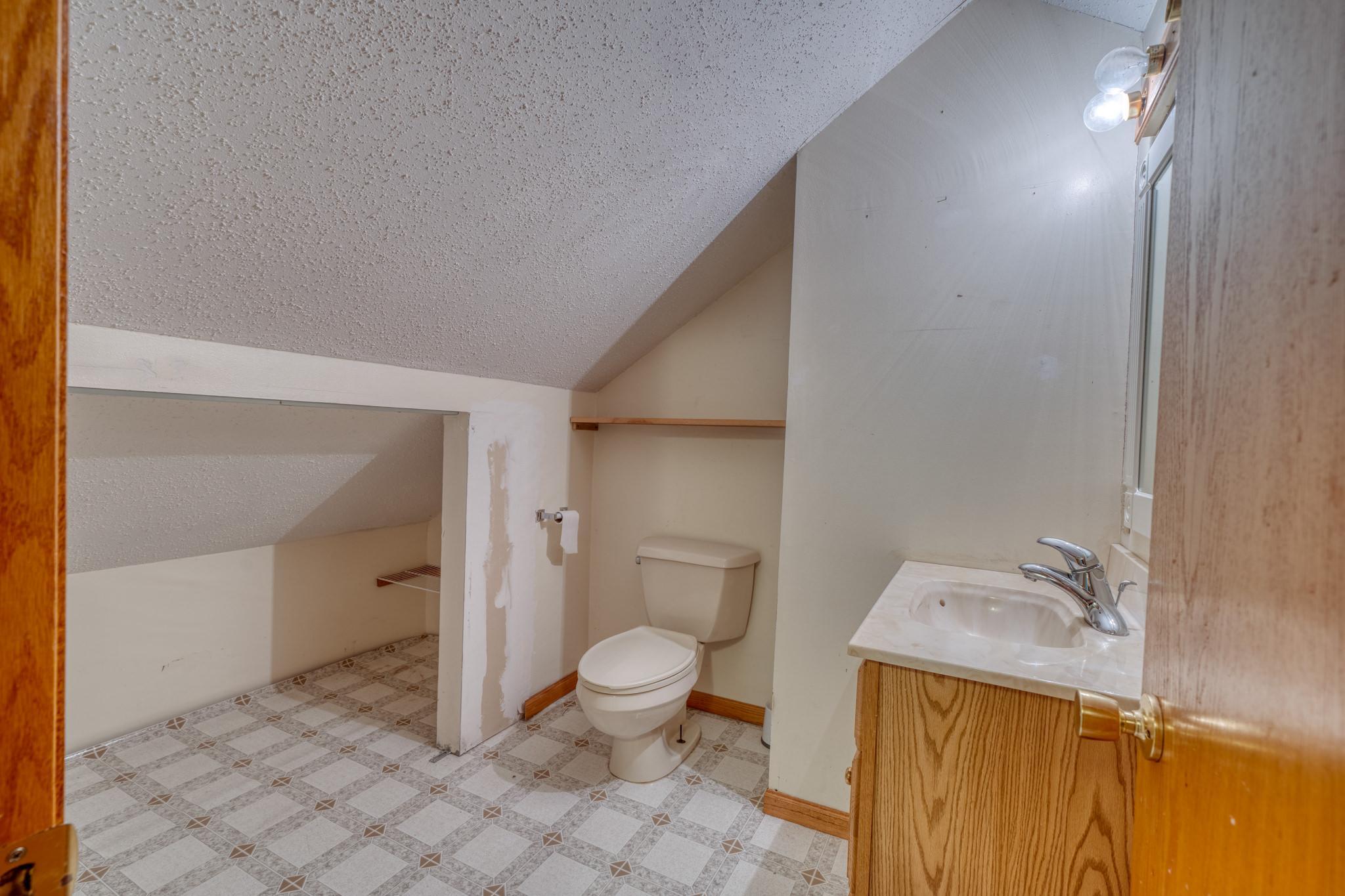 1960 single family home for sale at 34351 Sipe Road in Grand Rapids, MN — 3 bed, 3 bath (photo 29 of 42)