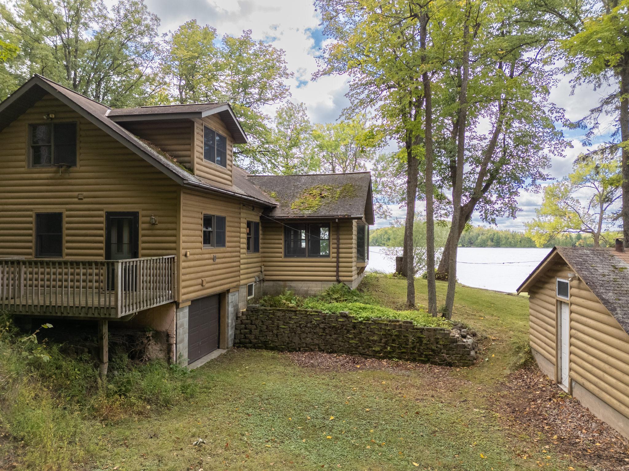 1960 single family home for sale at 34351 Sipe Road in Grand Rapids, MN — 3 bed, 3 bath (photo 6 of 42)