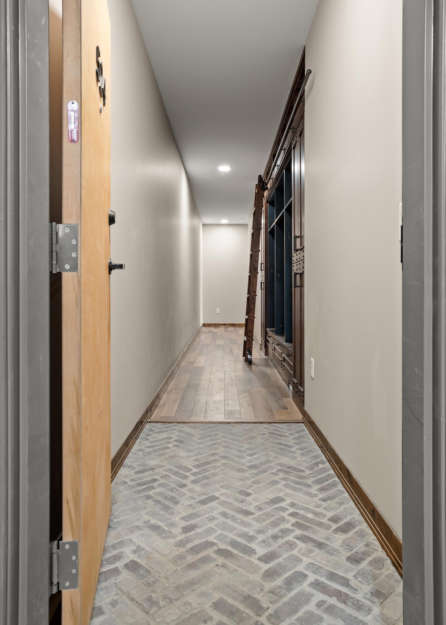 2022 condo for sale at 412 5th Street N, Unit 524 in Fargo, ND — 2 bed, 3 bath (photo 8 of 69)