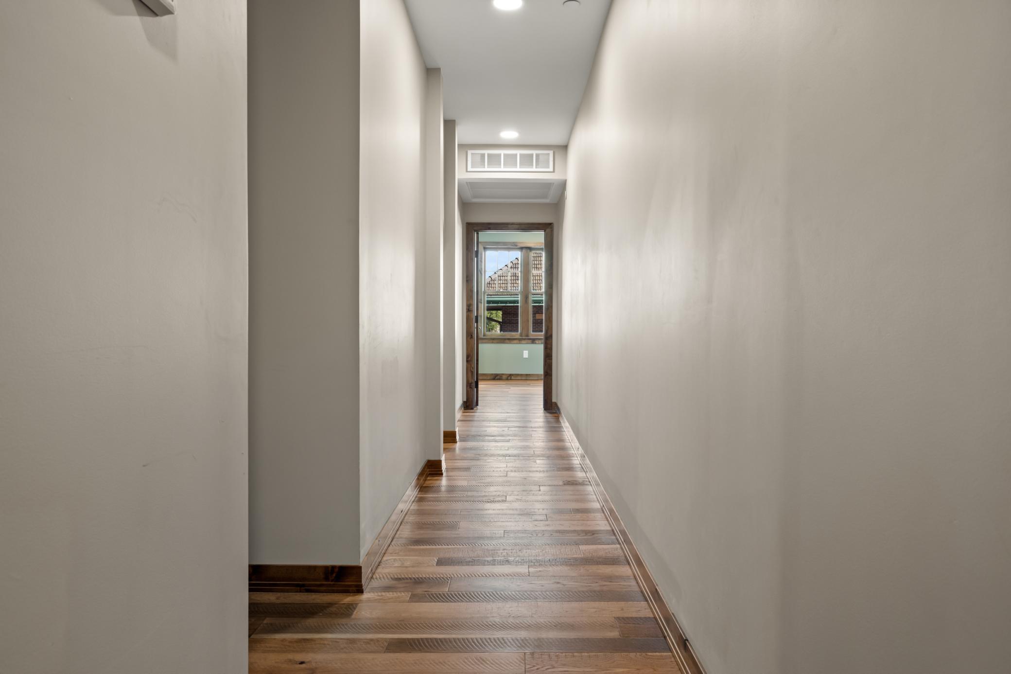 2022 condo for sale at 412 5th Street N, Unit 524 in Fargo, ND — 2 bed, 3 bath (photo 10 of 69)