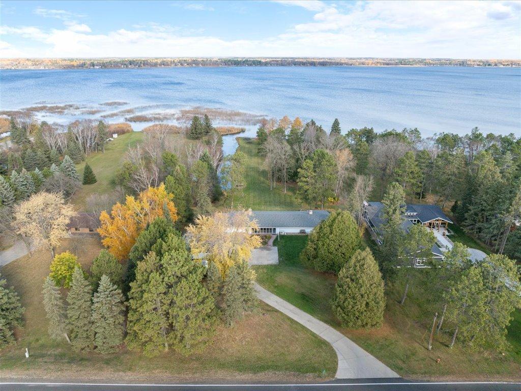 1957 single family home for sale at 14176 Eagle Pointe Drive in Park Rapids, MN — 3 bed, 3 bath (photo 3 of 50)