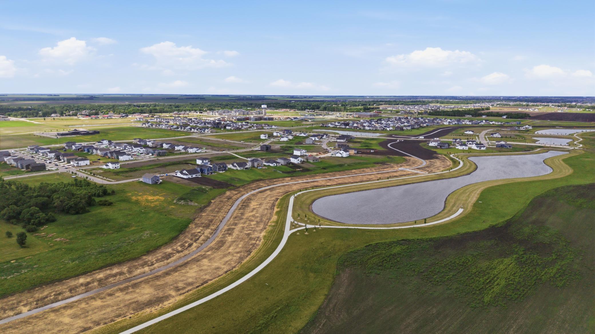 2026 single family home for sale at 8439 61st Street S in Horace, ND — 3 bed, 3 bath (photo 31 of 33)