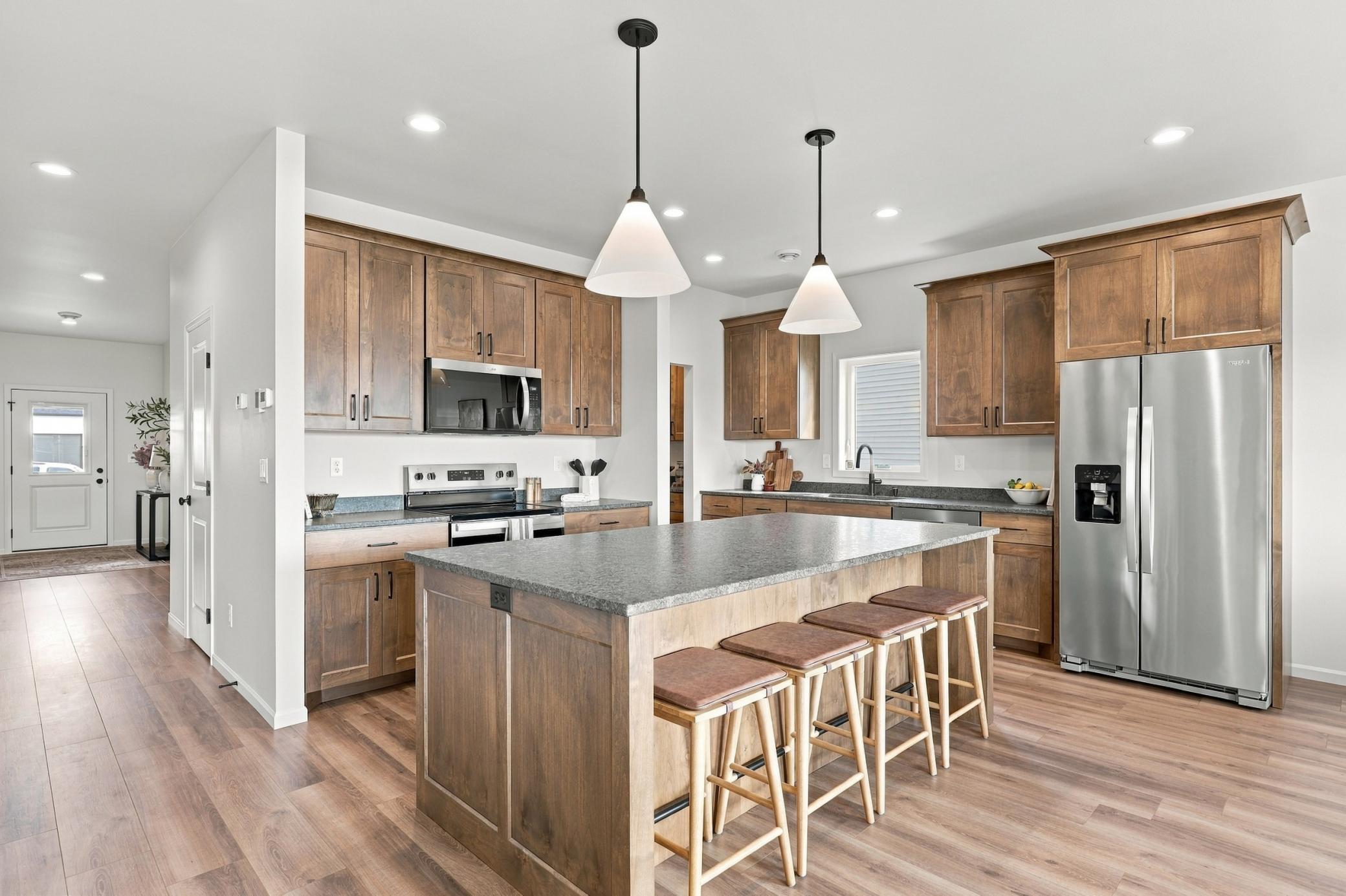 2026 single family home for sale at 8439 61st Street S in Horace, ND — 3 bed, 3 bath (photo 8 of 33)