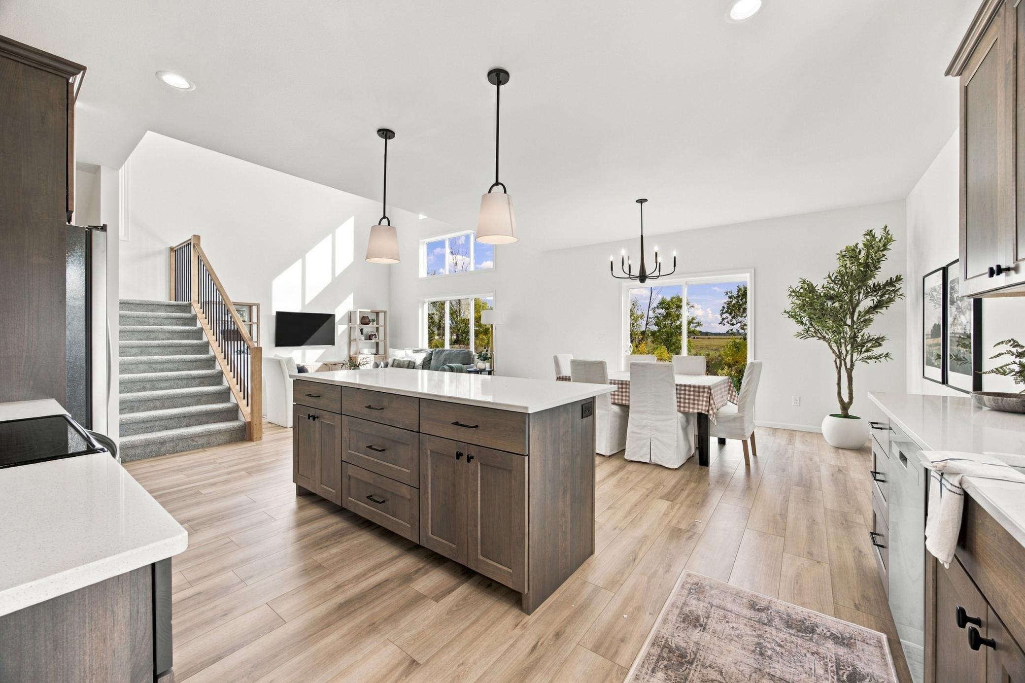 2026 single family home for sale at 979 61st Avenue W in West Fargo, ND — 3 bed, 3 bath (photo 11 of 37)