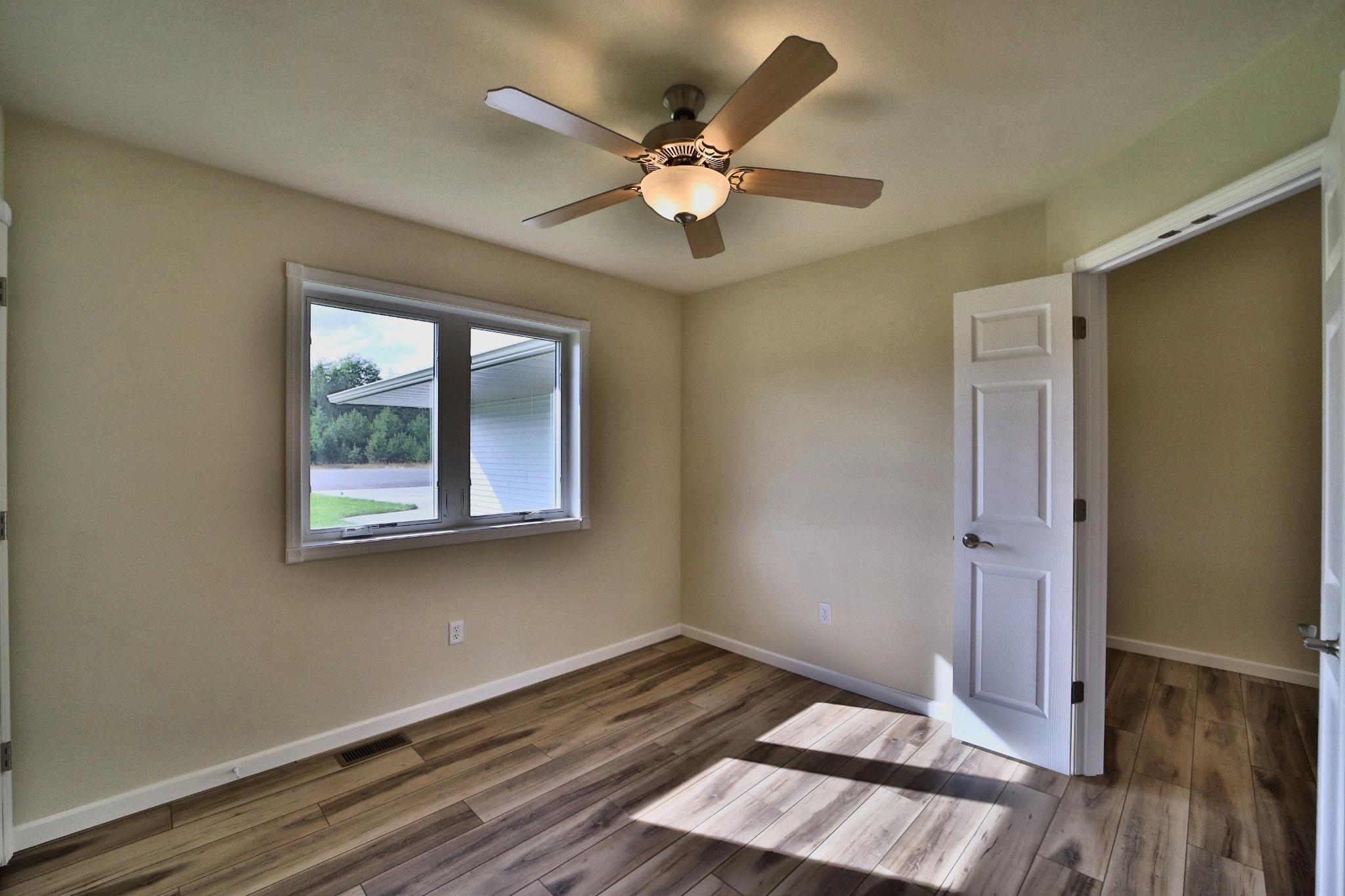 2026 single family home for sale at 11946 Joneswood Circle in Baxter, MN — 3 bed, 2 bath (photo 16 of 25)