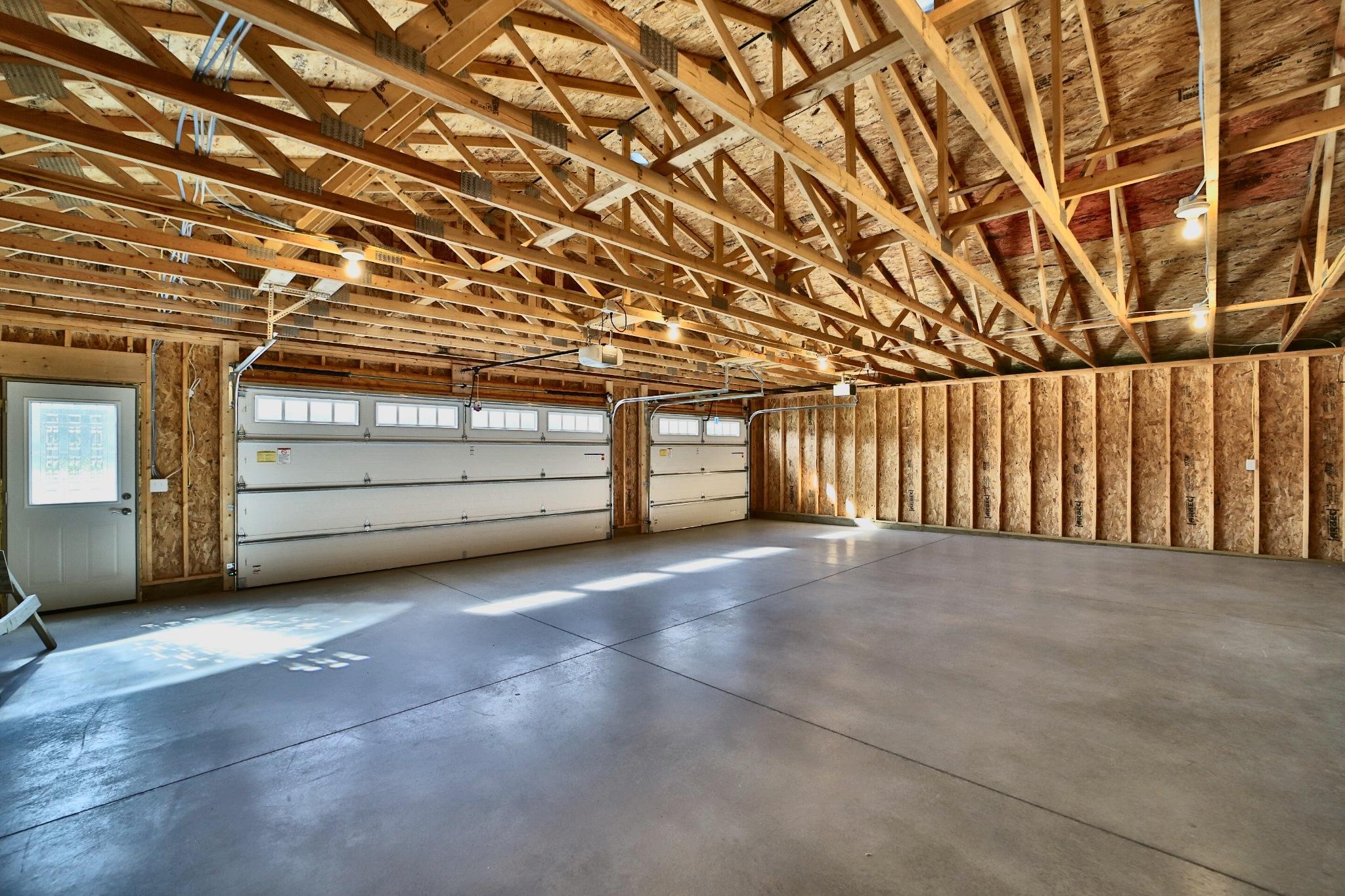 2026 single family home for sale at 11946 Joneswood Circle in Baxter, MN — 3 bed, 2 bath (photo 18 of 25)