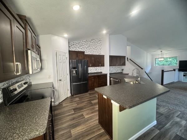 2018 single family home for sale at 8609 Sugarberry Creek in Brainerd, MN — 4 bed, 3 bath (photo 7 of 12)