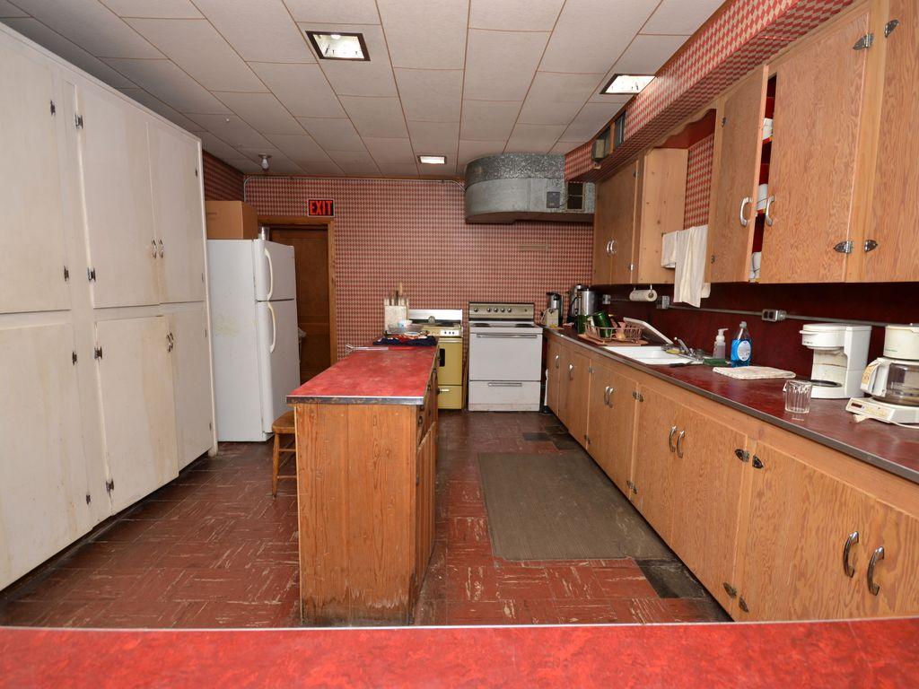 1950 single family home for sale at 602 Main Avenue S in Park Rapids, MN — 0 bed, 2 bath (photo 19 of 22)