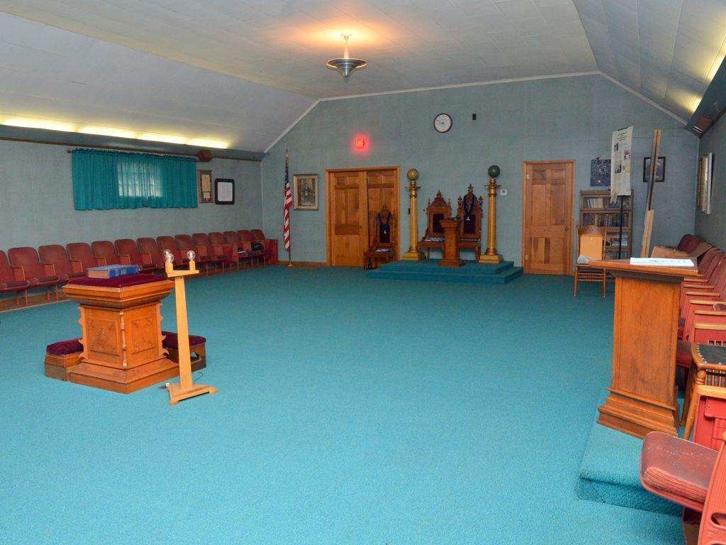 1950 single family home for sale at 602 Main Avenue S in Park Rapids, MN — 0 bed, 2 bath (photo 8 of 22)