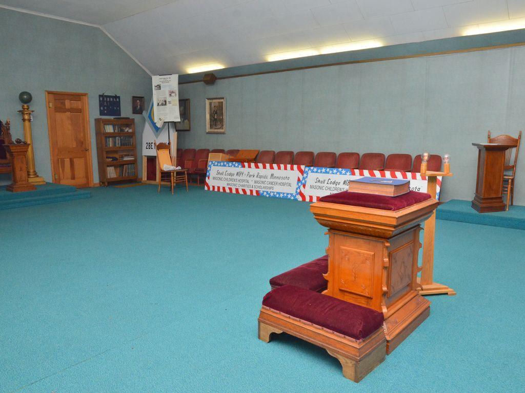 1950 single family home for sale at 602 Main Avenue S in Park Rapids, MN — 0 bed, 2 bath (photo 10 of 22)
