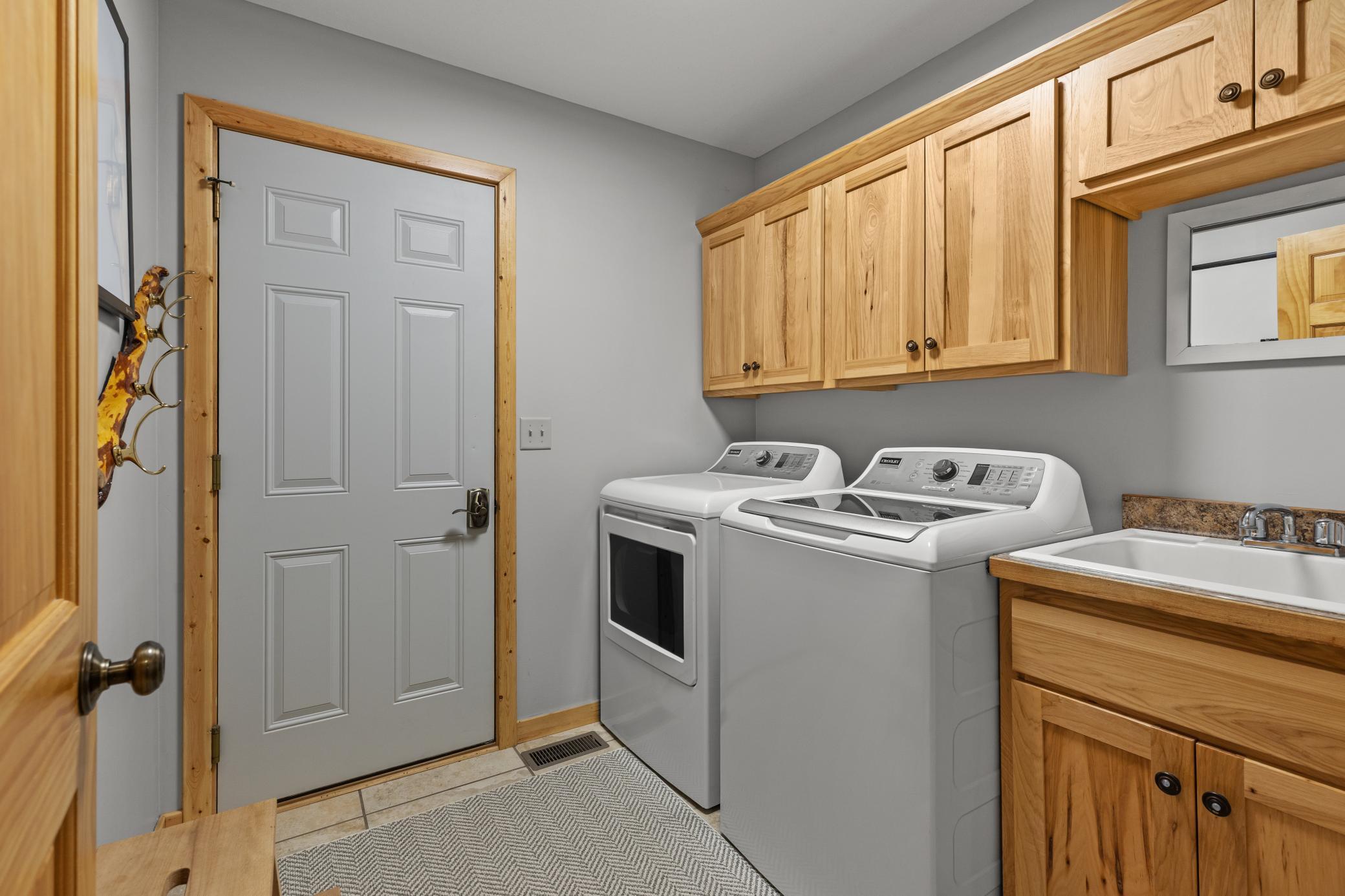 2005 single family home for sale at 29757 Red Pine Drive in Breezy Point, MN — 4 bed, 3 bath (photo 17 of 53)