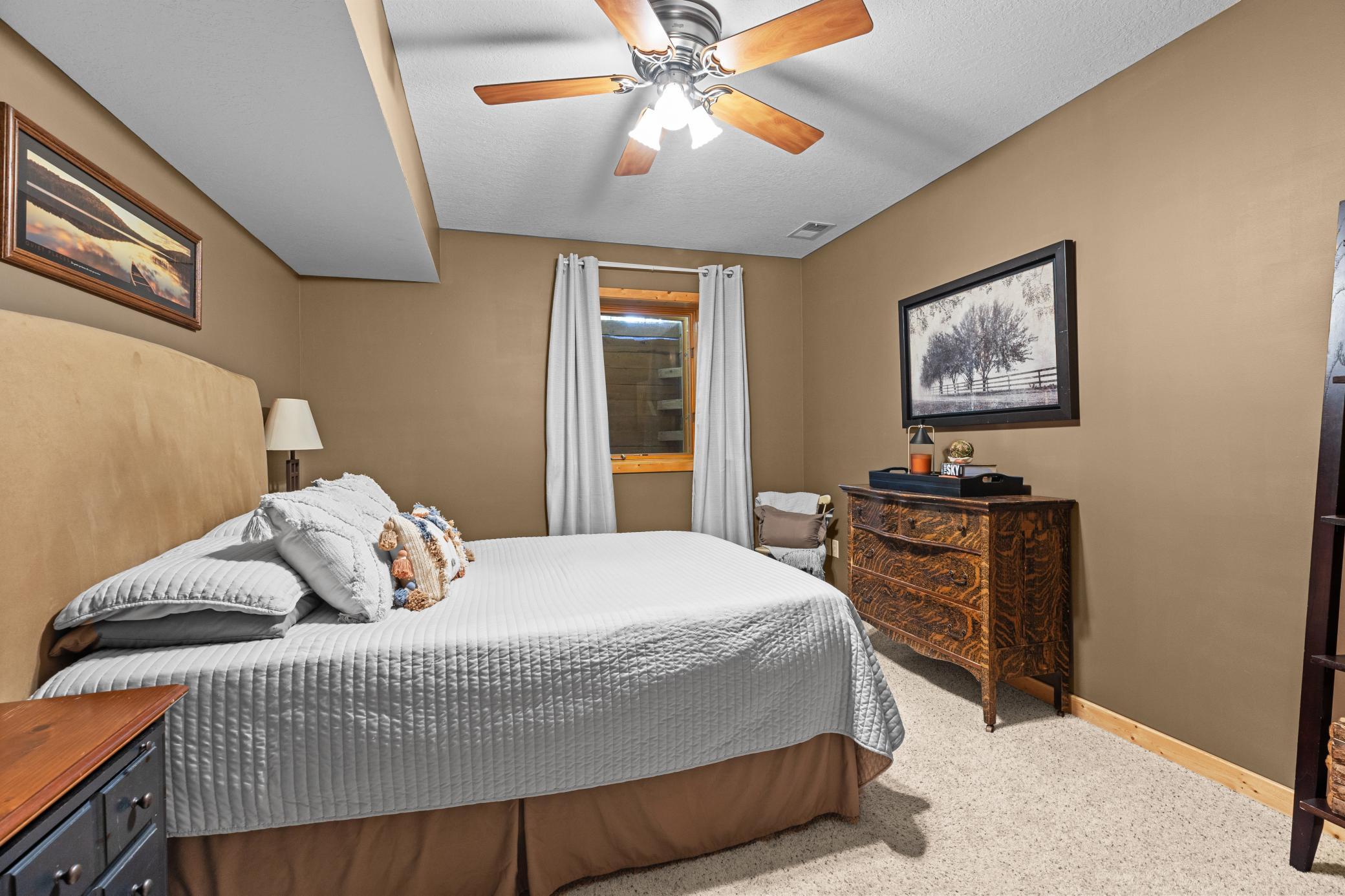 2005 single family home for sale at 29757 Red Pine Drive in Breezy Point, MN — 4 bed, 3 bath (photo 28 of 53)