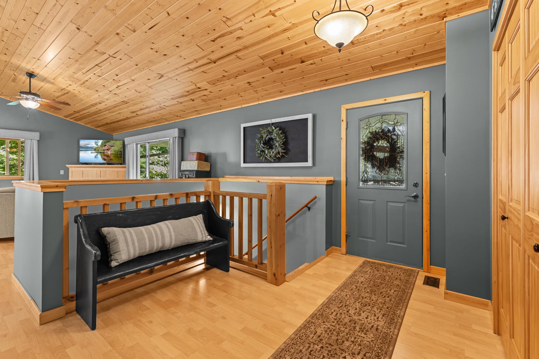 2005 single family home for sale at 29757 Red Pine Drive in Breezy Point, MN — 4 bed, 3 bath (photo 6 of 53)
