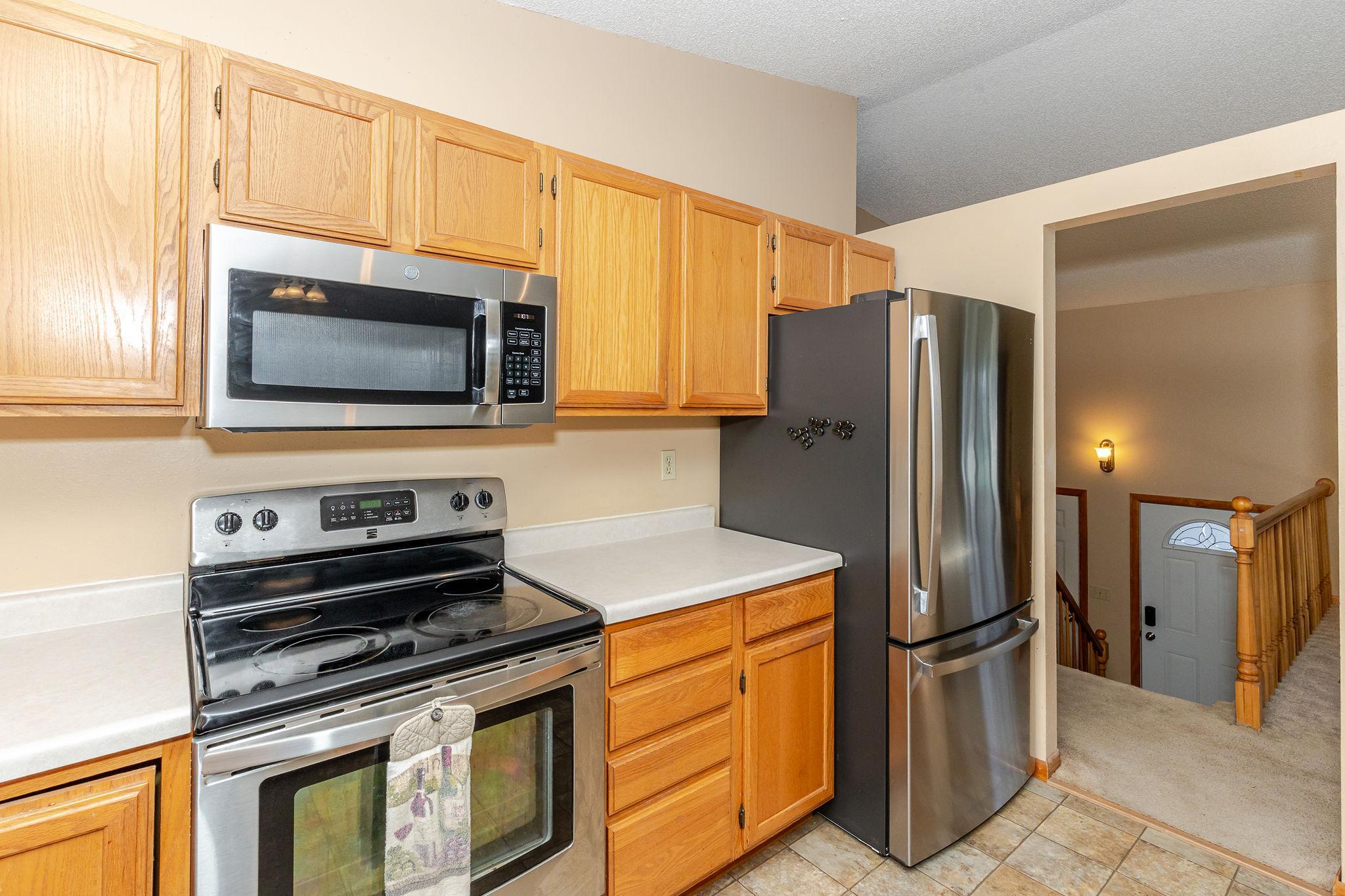 1995 single family home for sale at 3730 Village Green Circle in Moorhead, MN — 4 bed, 2 bath (photo 22 of 51)