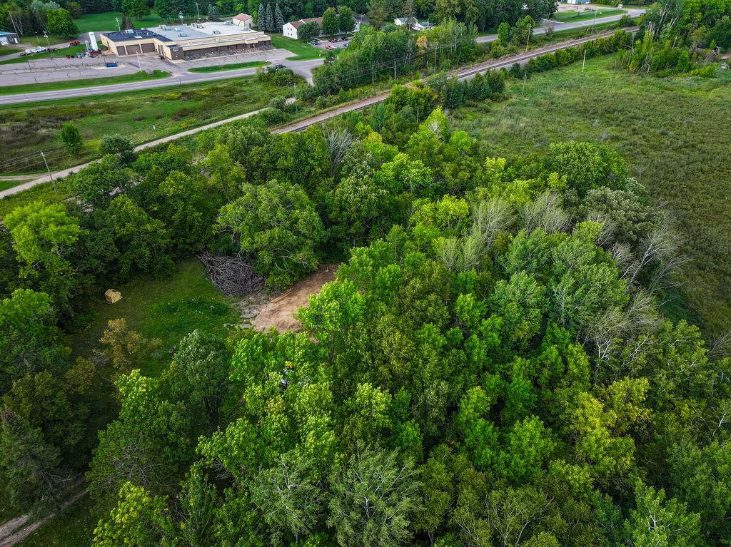 2026 single family home for sale at 23384 W Reno Lake Road in Deerwood, MN — 1 bed, 1 bath (photo 5 of 18)