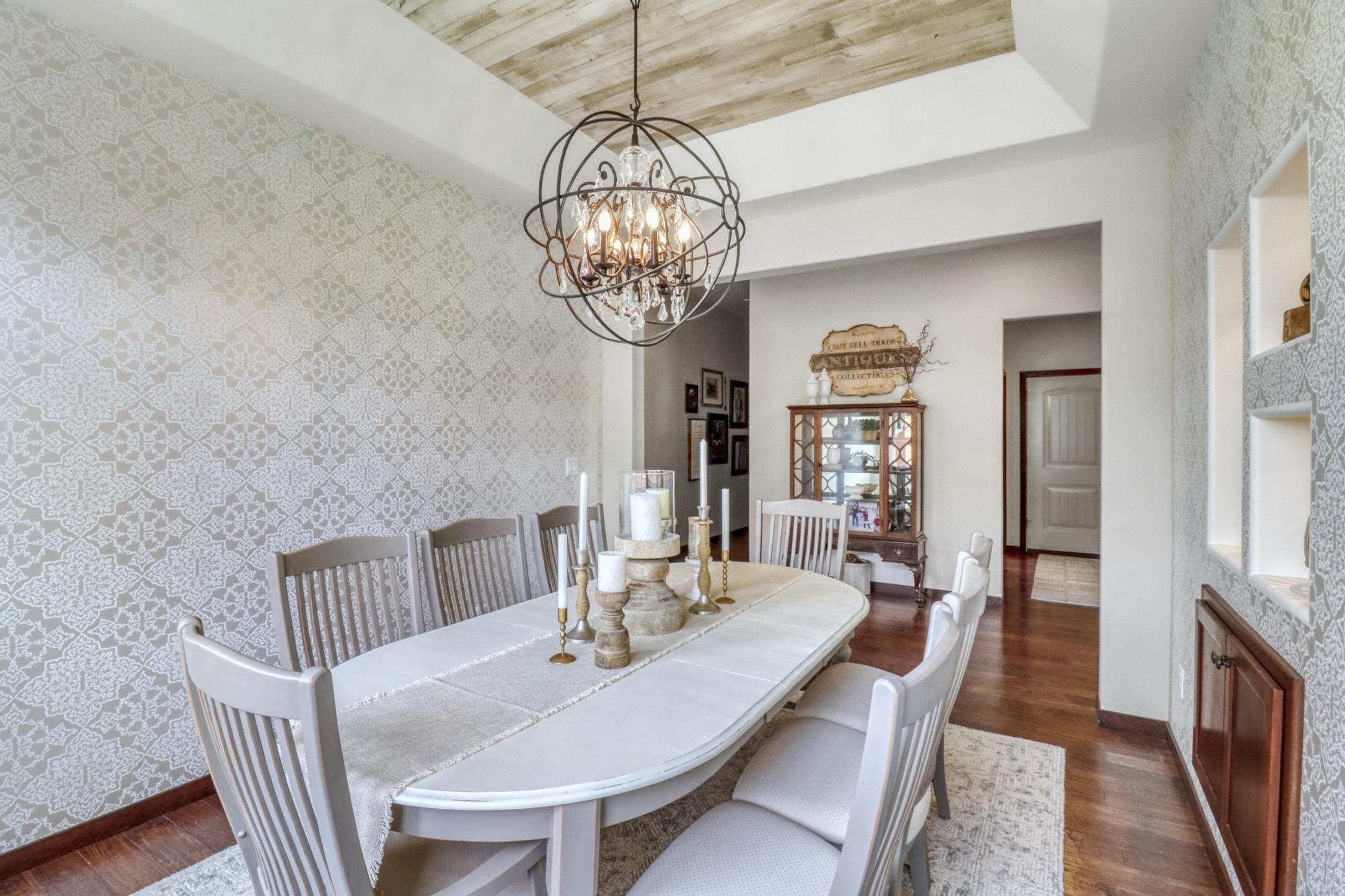 2010 single family home for sale at 5827 Silverleaf Drive S in Fargo, ND — 5 bed, 4 bath (photo 26 of 73)