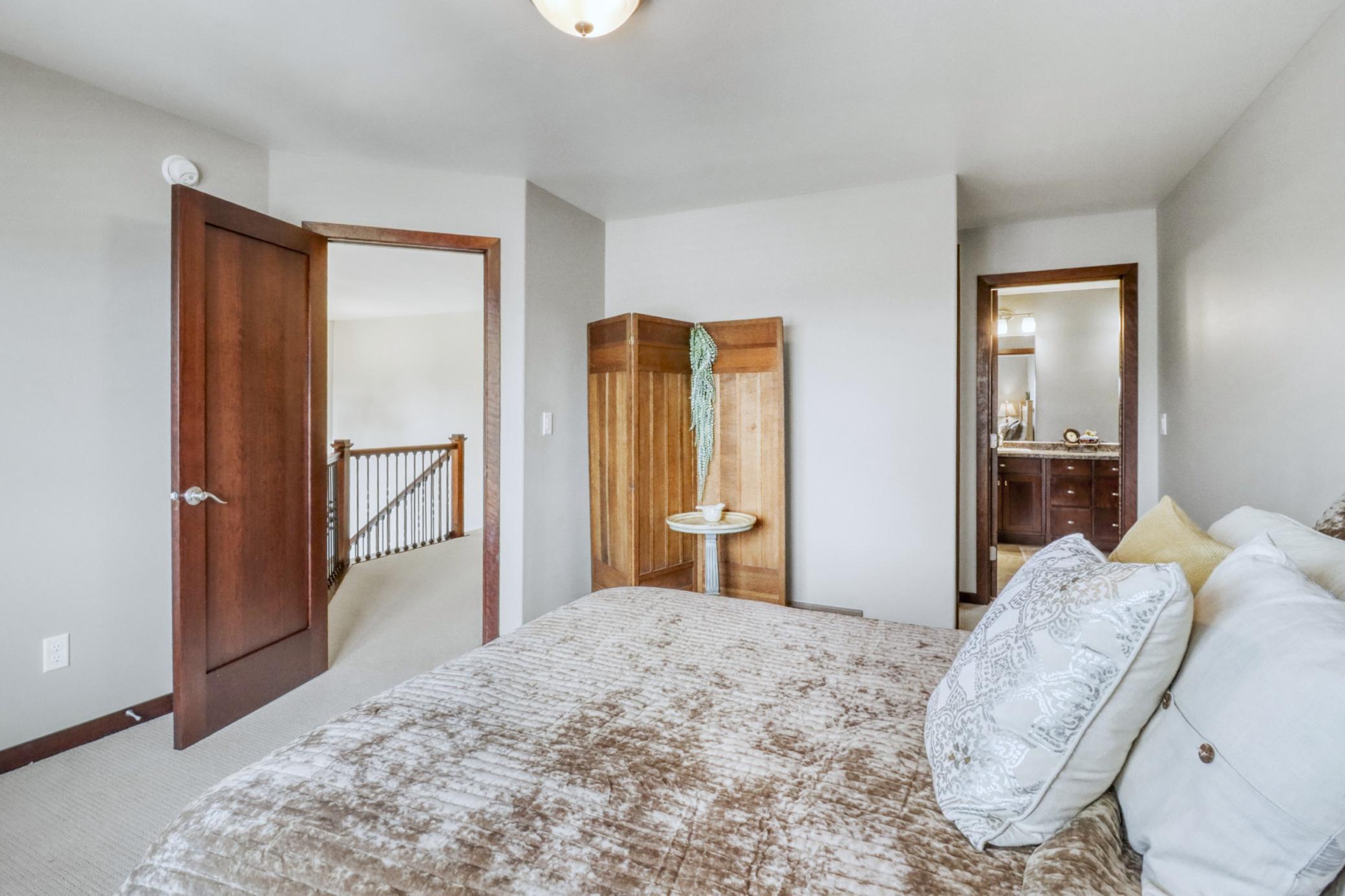 2010 single family home for sale at 5827 Silverleaf Drive S in Fargo, ND — 5 bed, 4 bath (photo 50 of 73)