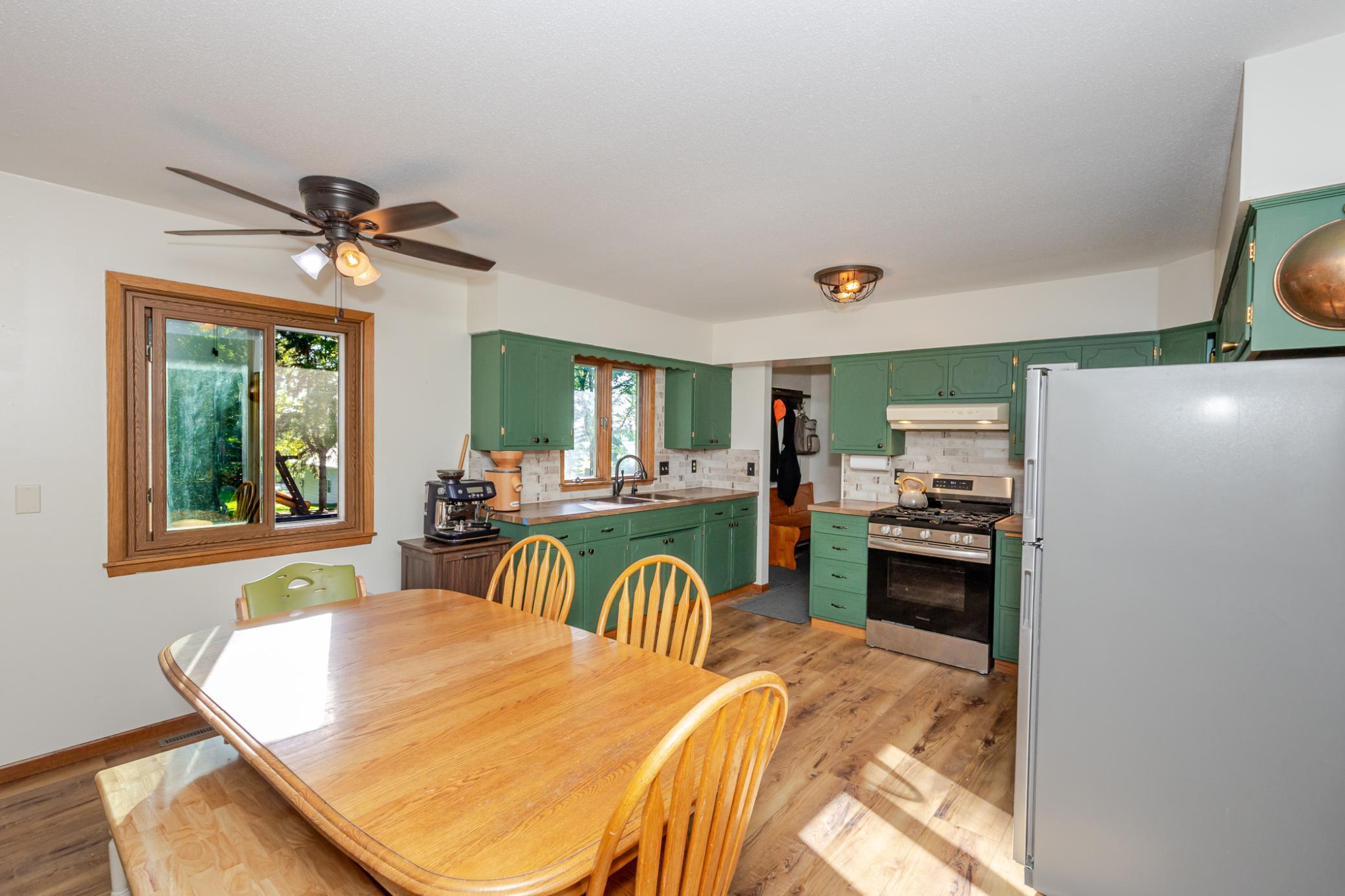 1968 single family home for sale at 2089 2nd Street in Lake Park, MN — 3 bed, 1 bath (photo 13 of 59)