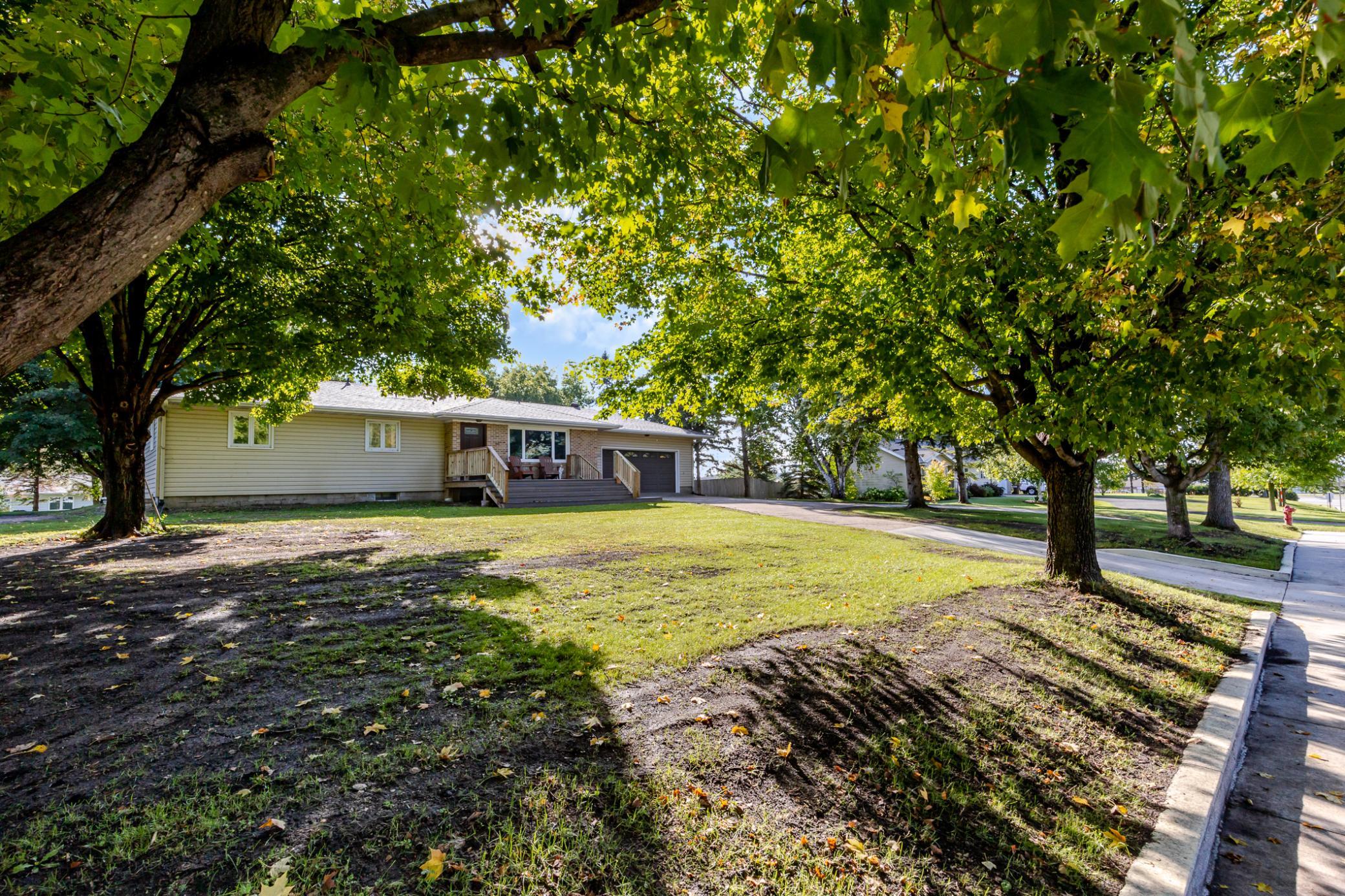 1968 single family home for sale at 2089 2nd Street in Lake Park, MN — 3 bed, 1 bath (photo 5 of 59)