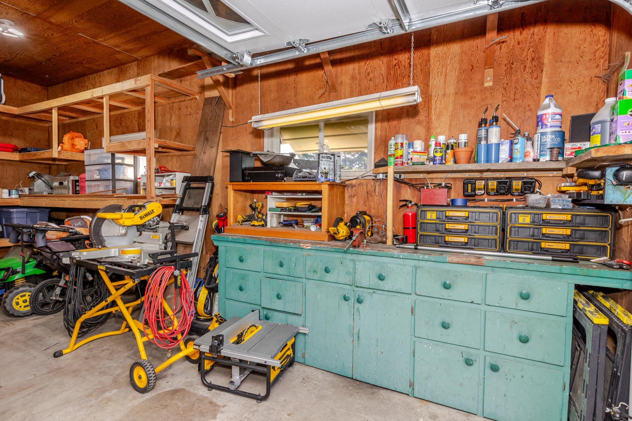 1968 single family home for sale at 2089 2nd Street in Lake Park, MN — 3 bed, 1 bath (photo 43 of 59)