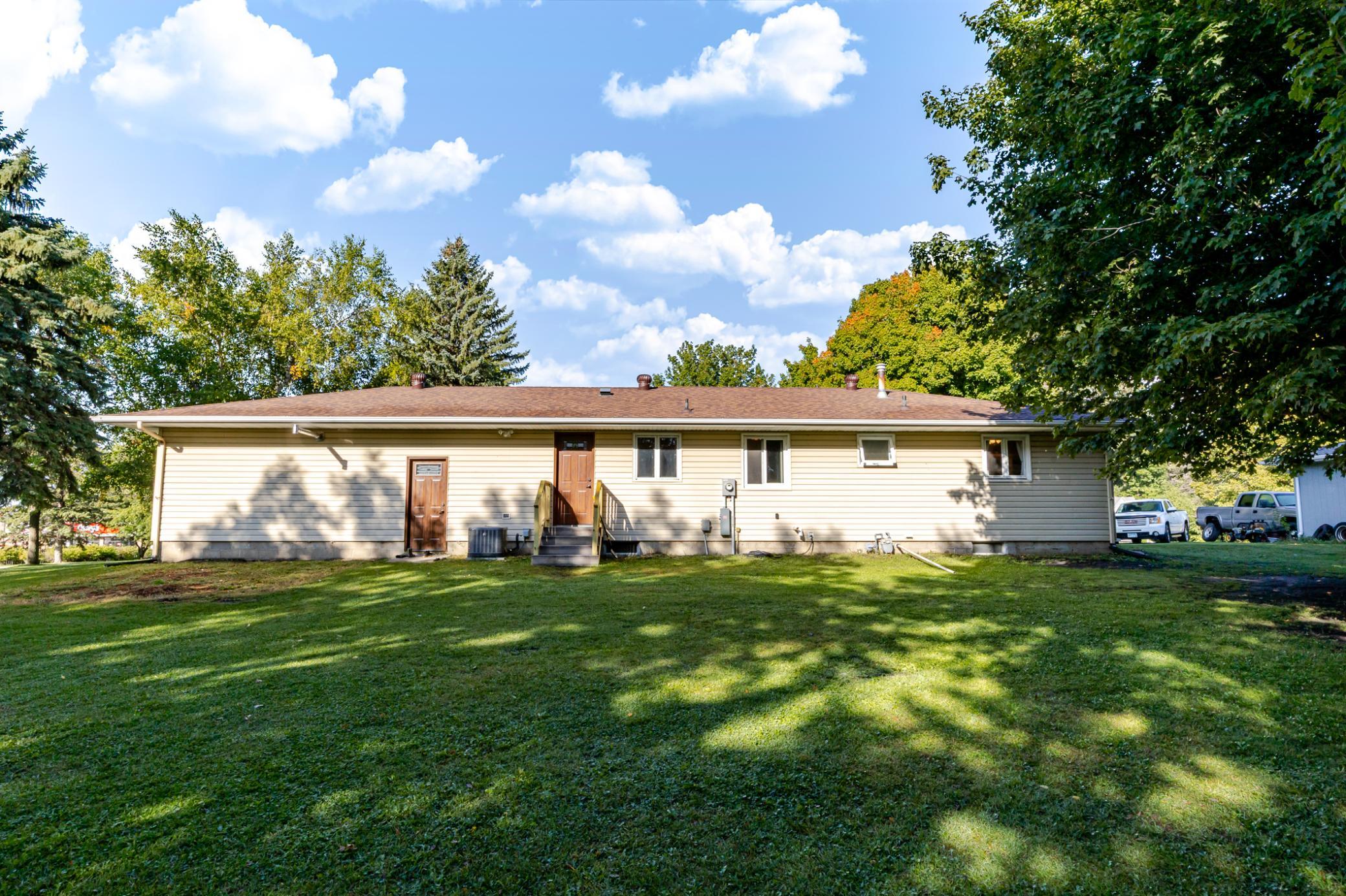 1968 single family home for sale at 2089 2nd Street in Lake Park, MN — 3 bed, 1 bath (photo 48 of 59)
