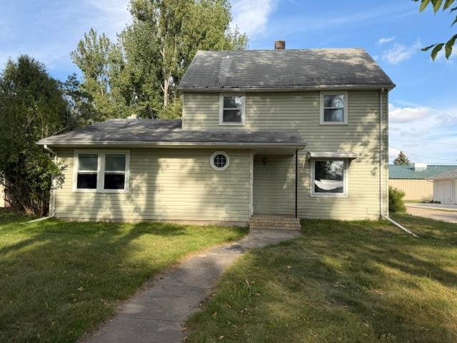1940 single family home for sale at 226 1st Avenue NW in Mayville, ND — 4 bed, 3 bath