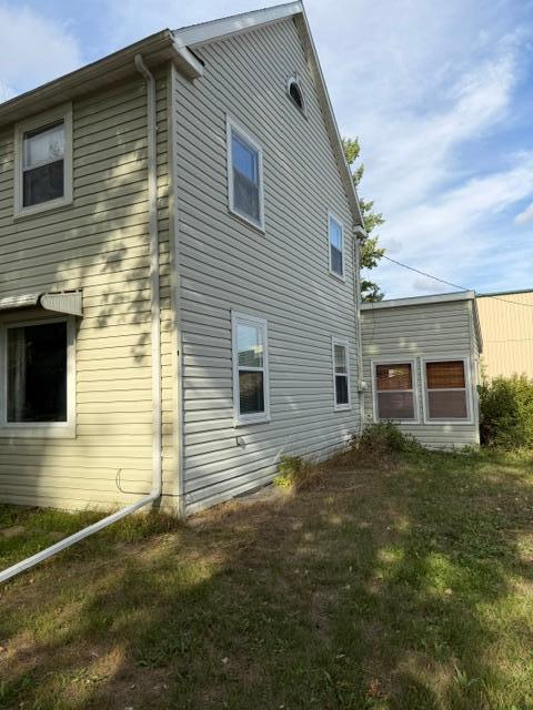 1940 single family home for sale at 226 1st Avenue NW in Mayville, ND — 4 bed, 3 bath (photo 35 of 40)
