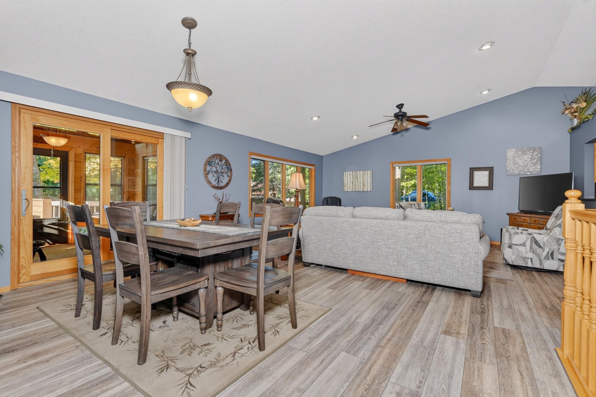 2004 townhouse for sale at 20649 Mishawaka Shores Trail in Grand Rapids, MN — 3 bed, 3 bath (photo 16 of 68)