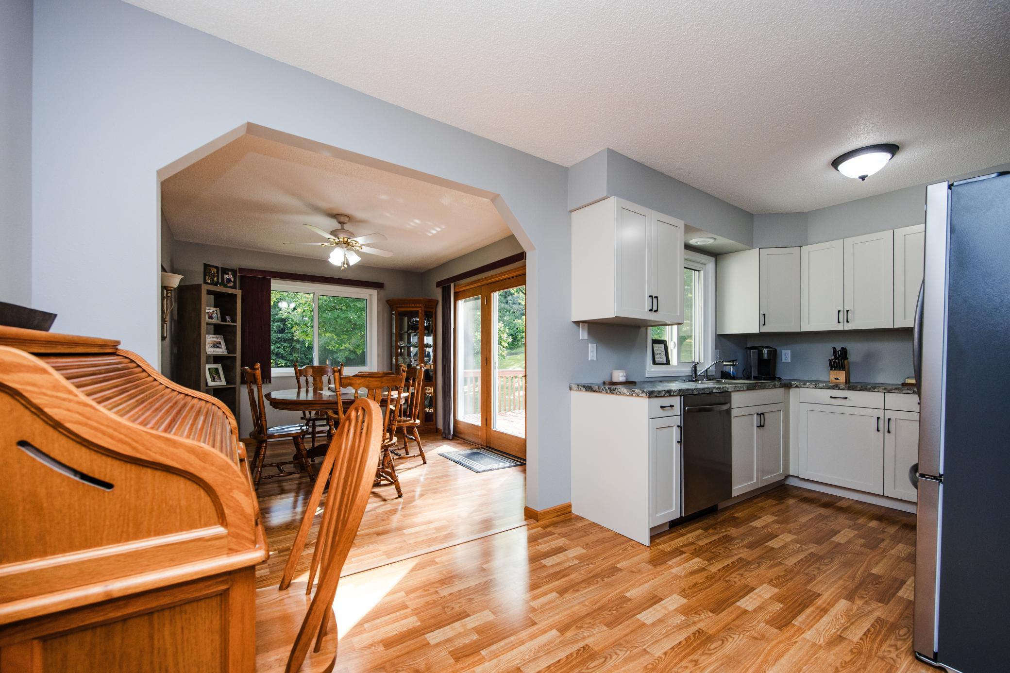 1978 single family home for sale at 317 Maple Drive in Detroit Lakes, MN — 3 bed, 1 bath (photo 13 of 55)