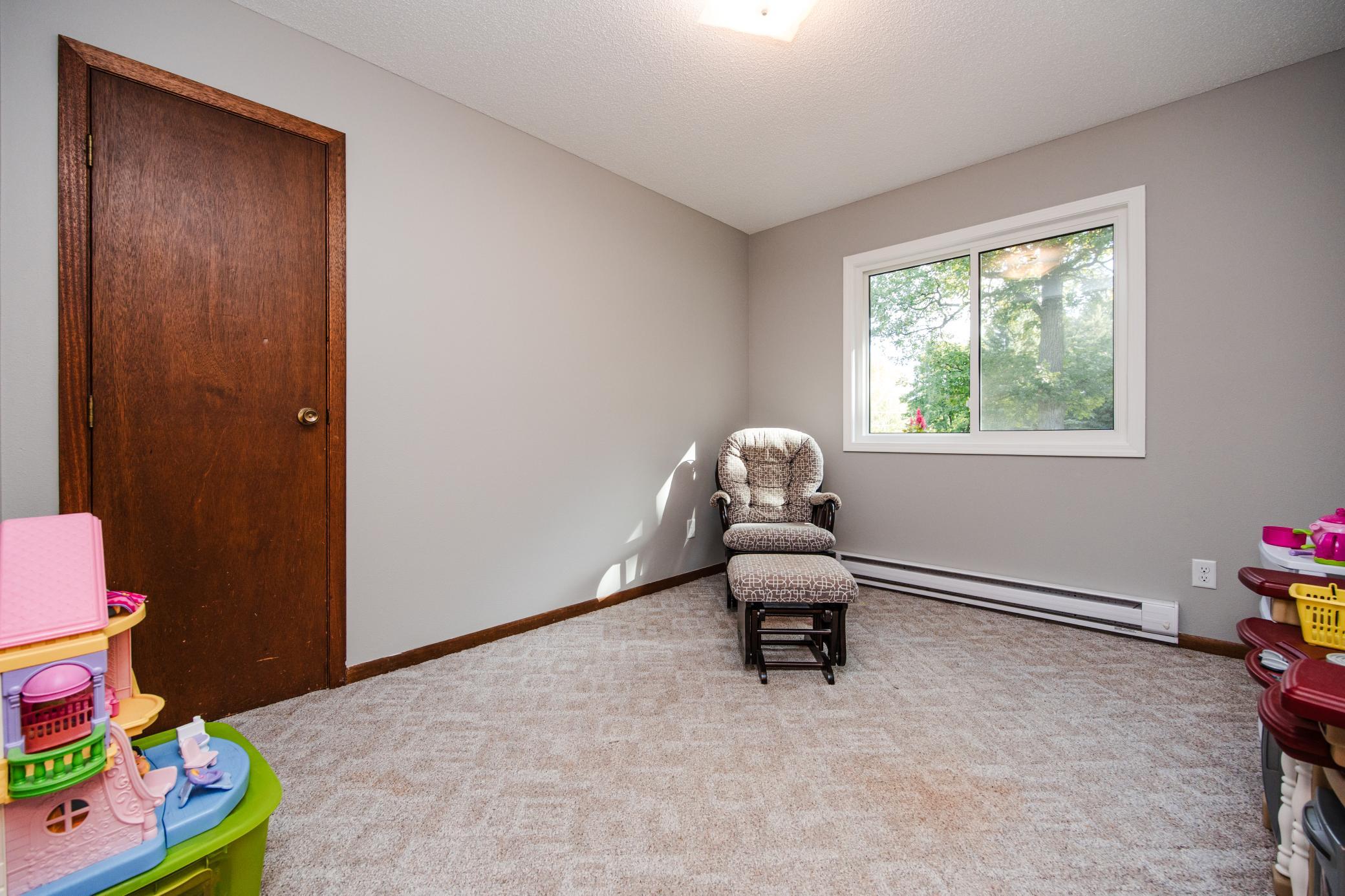 1978 single family home for sale at 317 Maple Drive in Detroit Lakes, MN — 3 bed, 1 bath (photo 28 of 55)