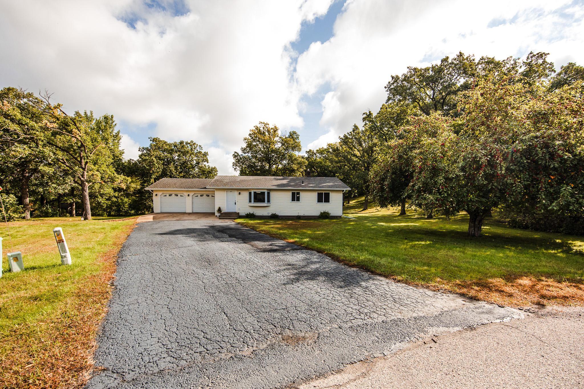 1978 single family home for sale at 317 Maple Drive in Detroit Lakes, MN — 3 bed, 1 bath (photo 47 of 55)