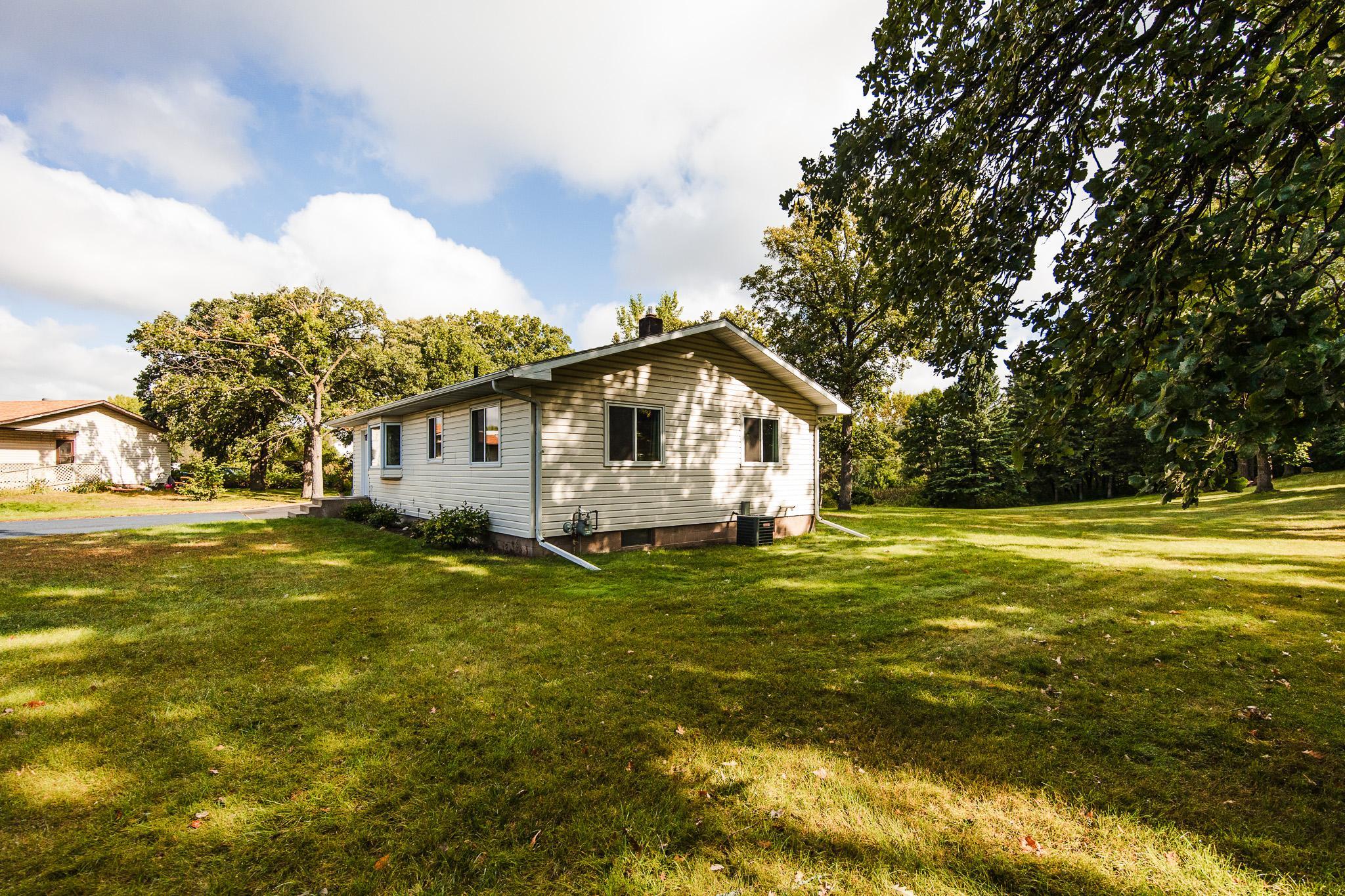 1978 single family home for sale at 317 Maple Drive in Detroit Lakes, MN — 3 bed, 1 bath (photo 48 of 55)