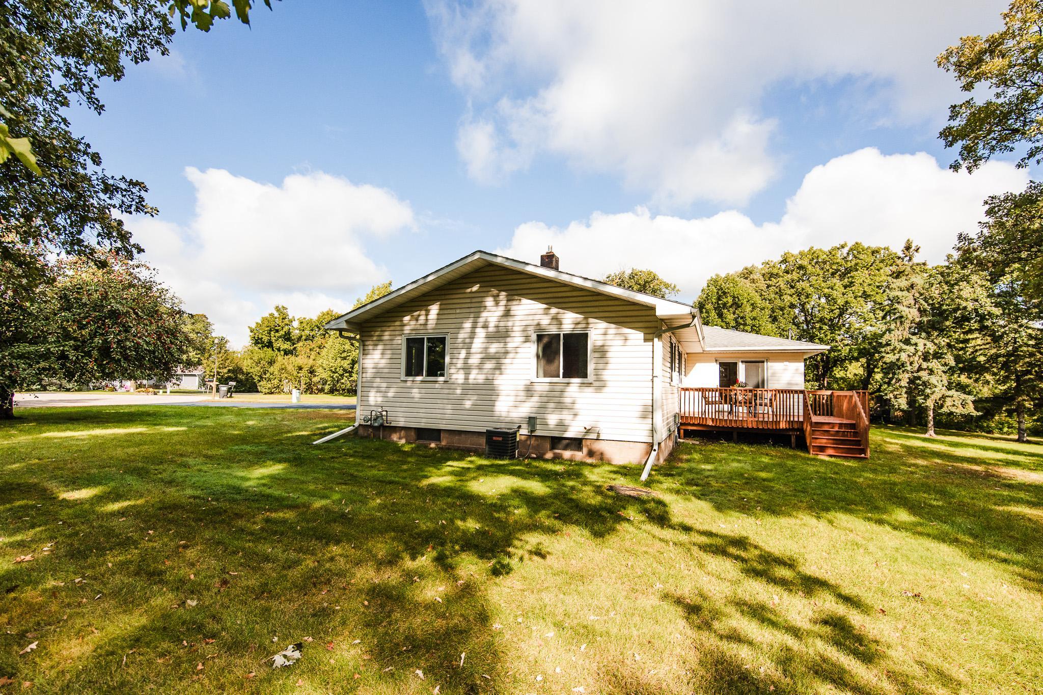 1978 single family home for sale at 317 Maple Drive in Detroit Lakes, MN — 3 bed, 1 bath (photo 49 of 55)
