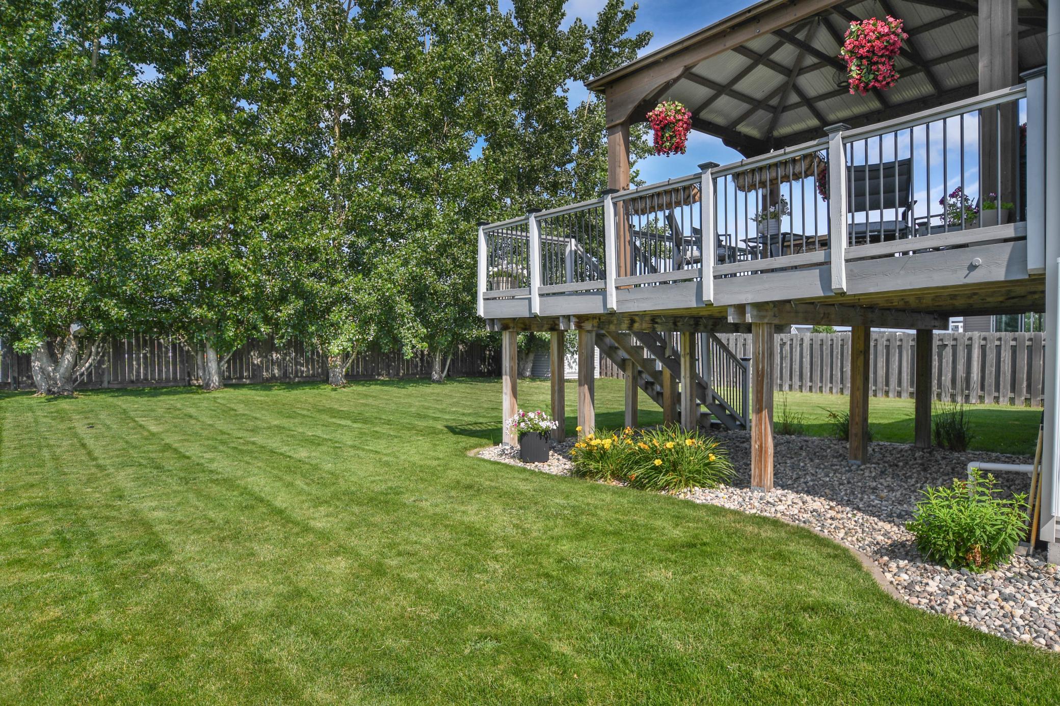 2011 single family home for sale at 5013 44th Street S in Fargo, ND — 3 bed, 3 bath (photo 15 of 52)