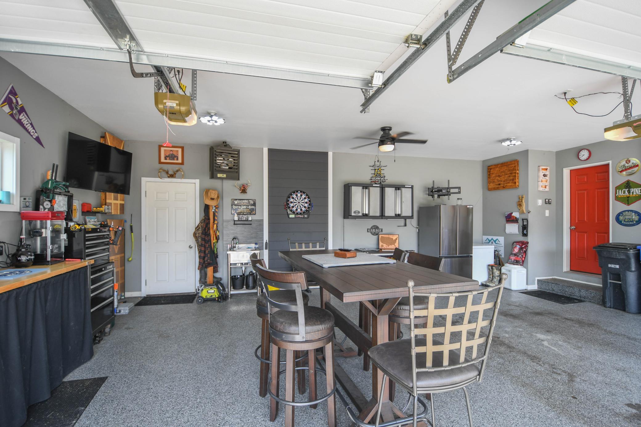 2011 single family home for sale at 5013 44th Street S in Fargo, ND — 3 bed, 3 bath (photo 24 of 52)