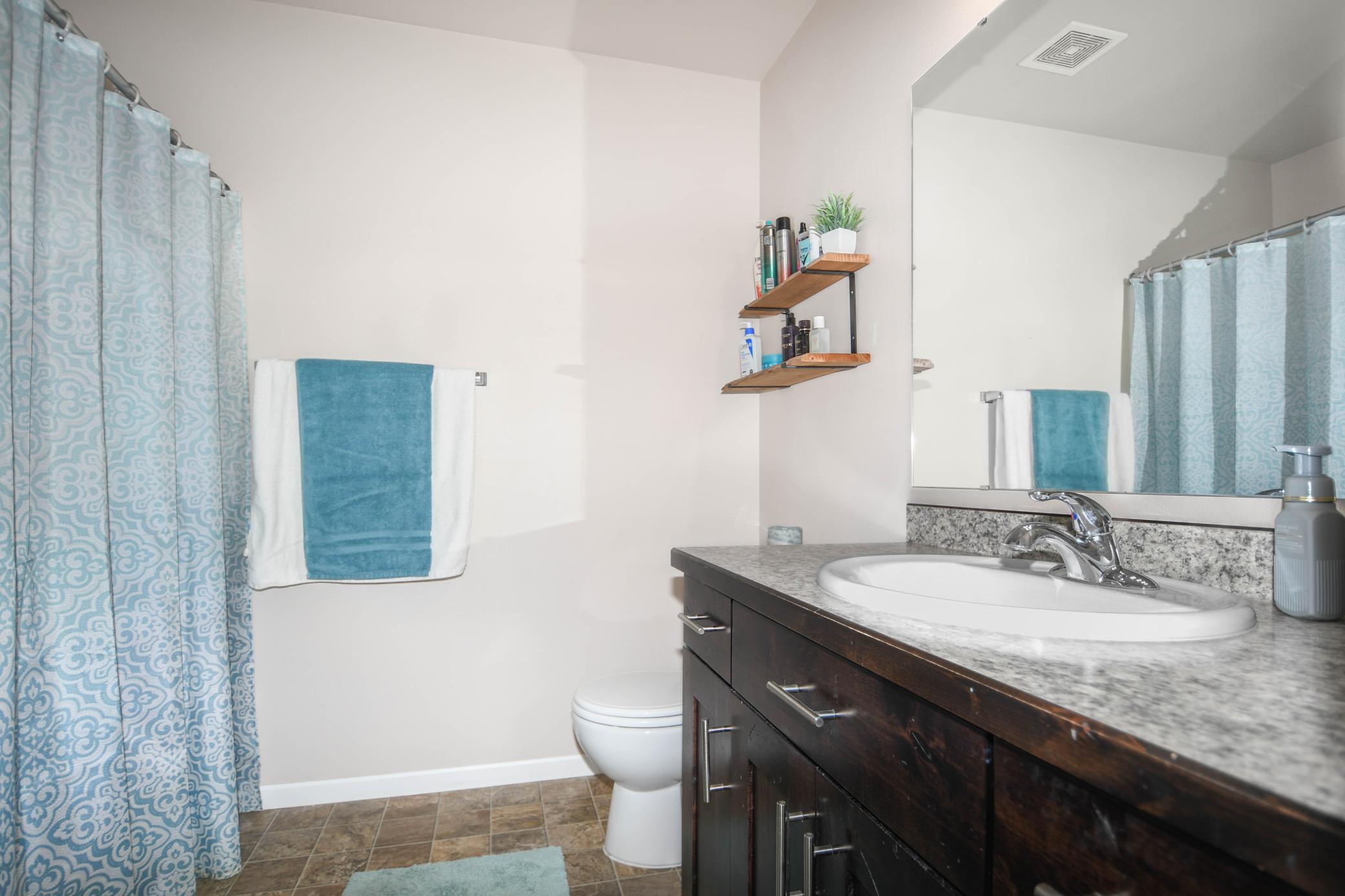 2011 single family home for sale at 5013 44th Street S in Fargo, ND — 3 bed, 3 bath (photo 37 of 52)