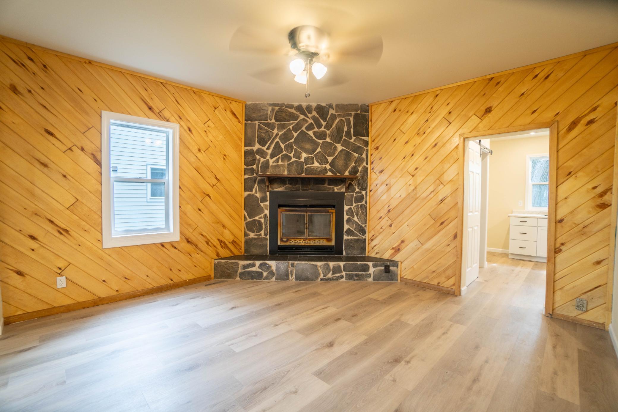 1929 single family home for sale at 114 E Juniper Avenue in Frazee, MN — 2 bed, 1 bath (photo 12 of 22)