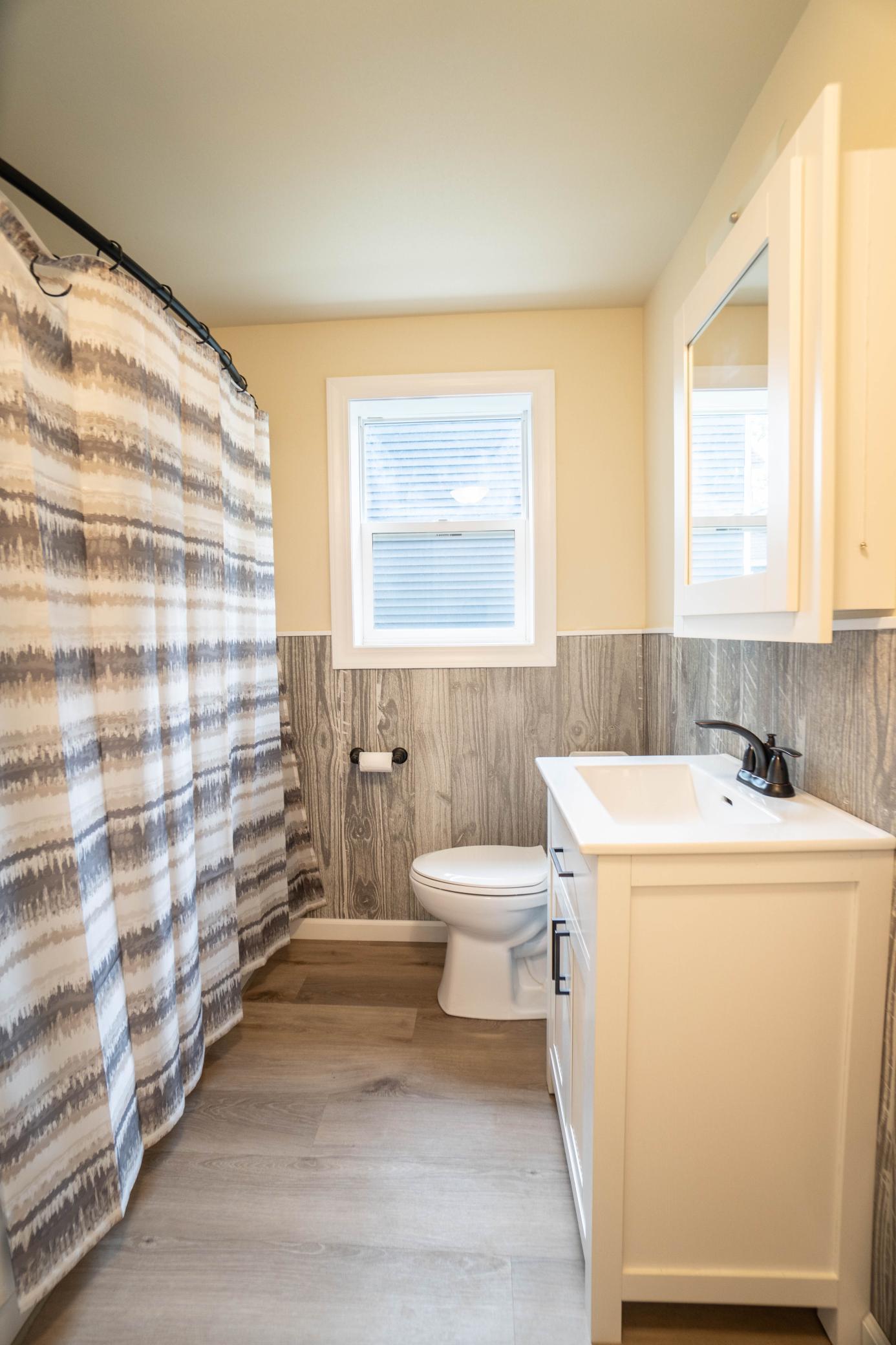 1929 single family home for sale at 114 E Juniper Avenue in Frazee, MN — 2 bed, 1 bath (photo 17 of 22)